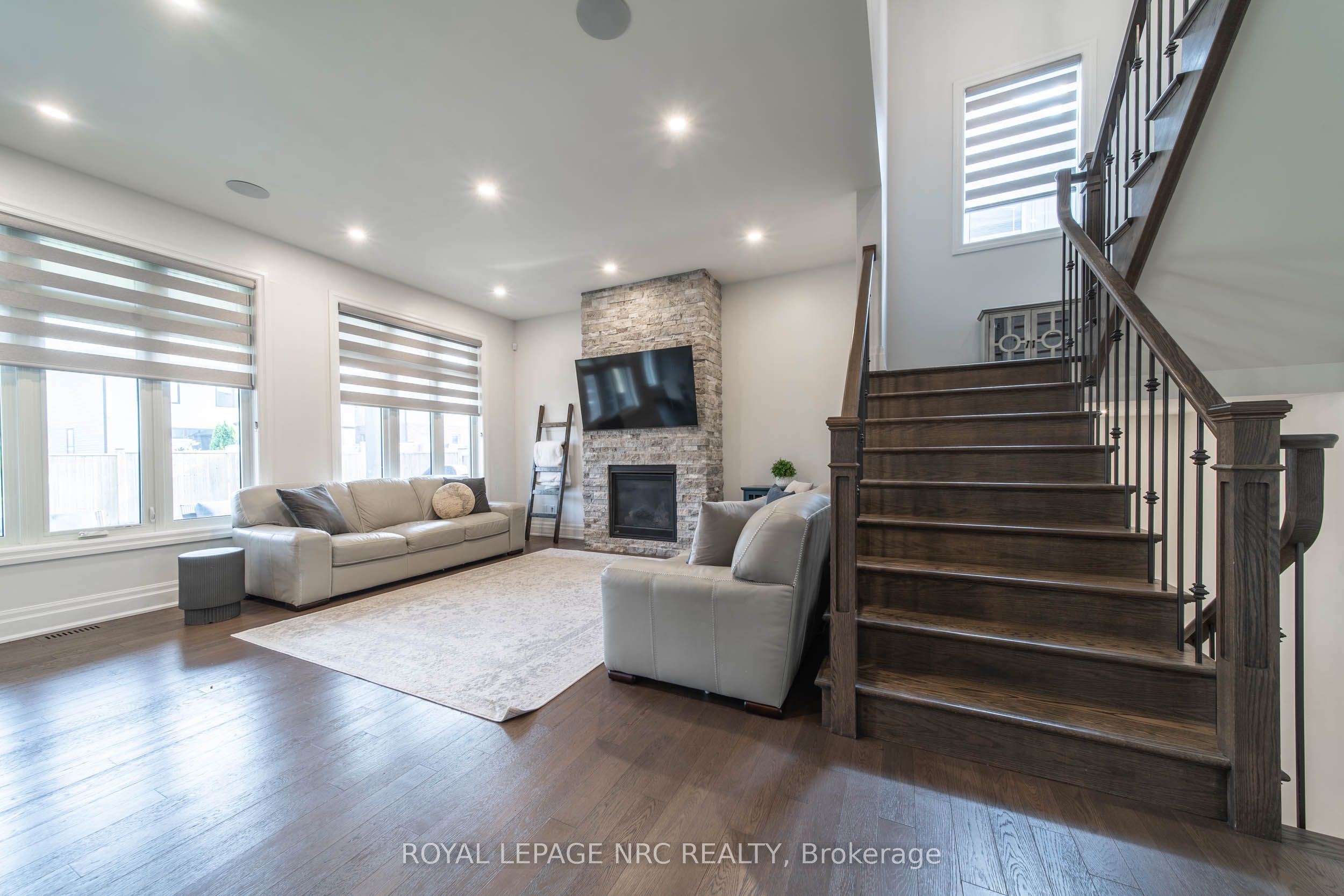 5 Autumn Avenue Property Photo 4