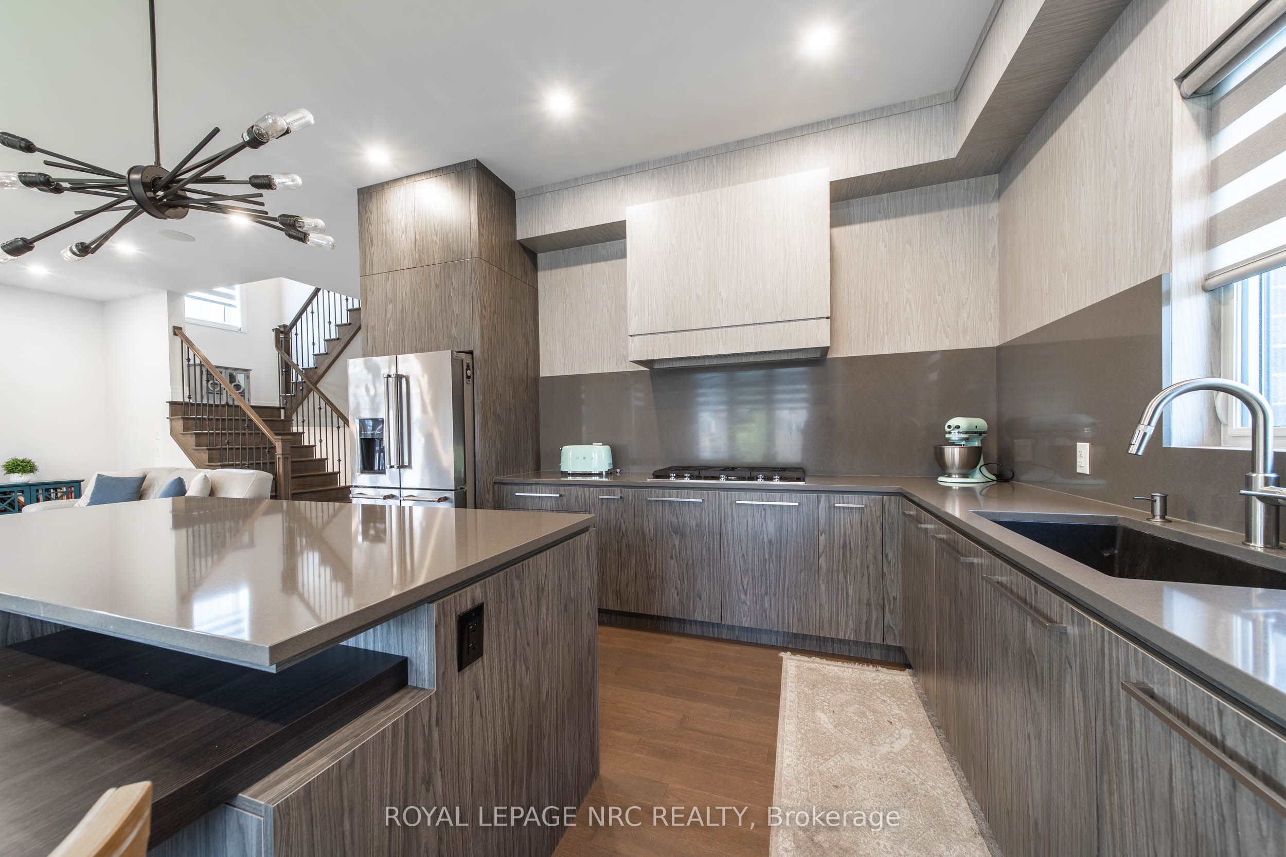 5 Autumn Avenue Property Photo 8