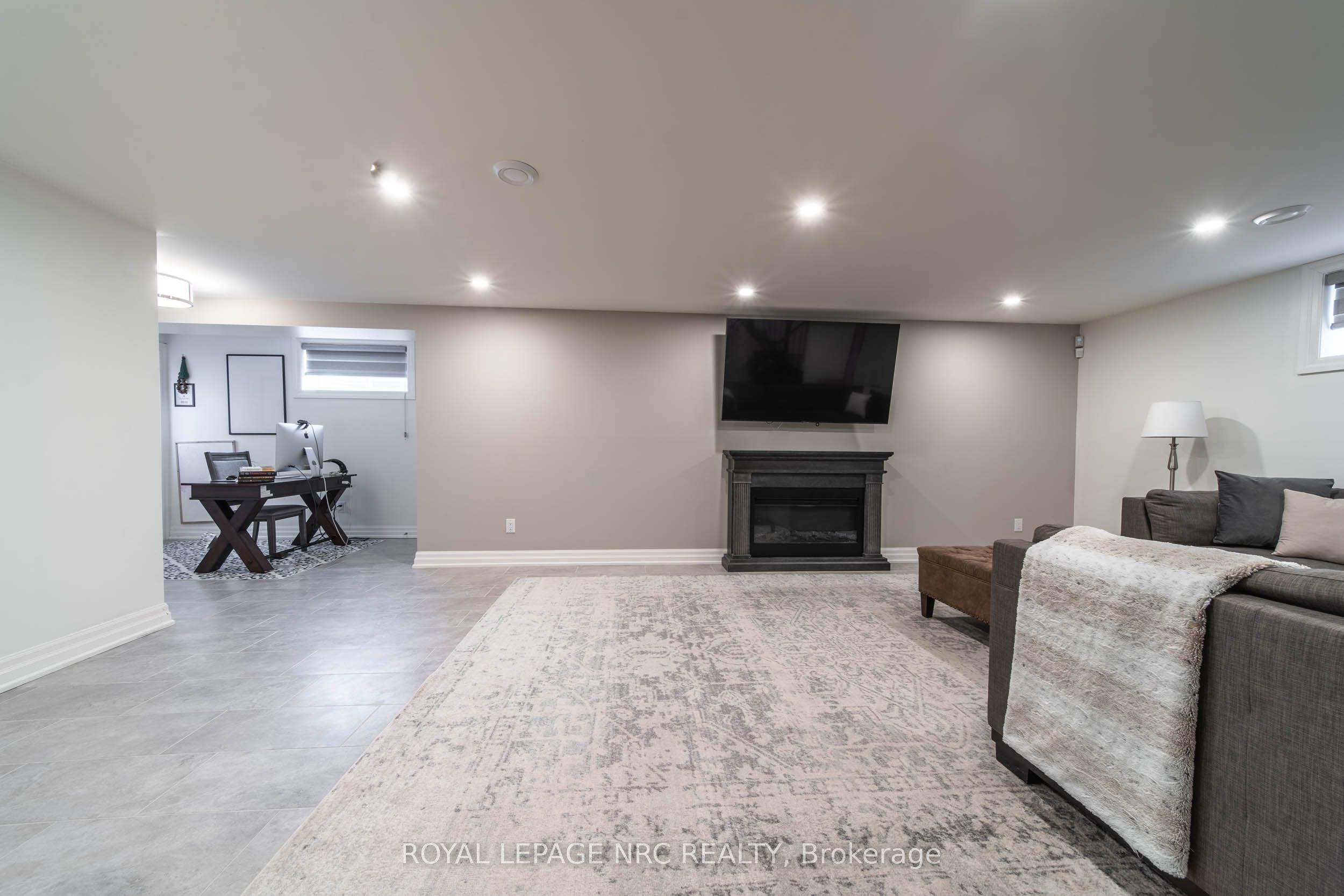 5 Autumn Avenue Property Photo 24