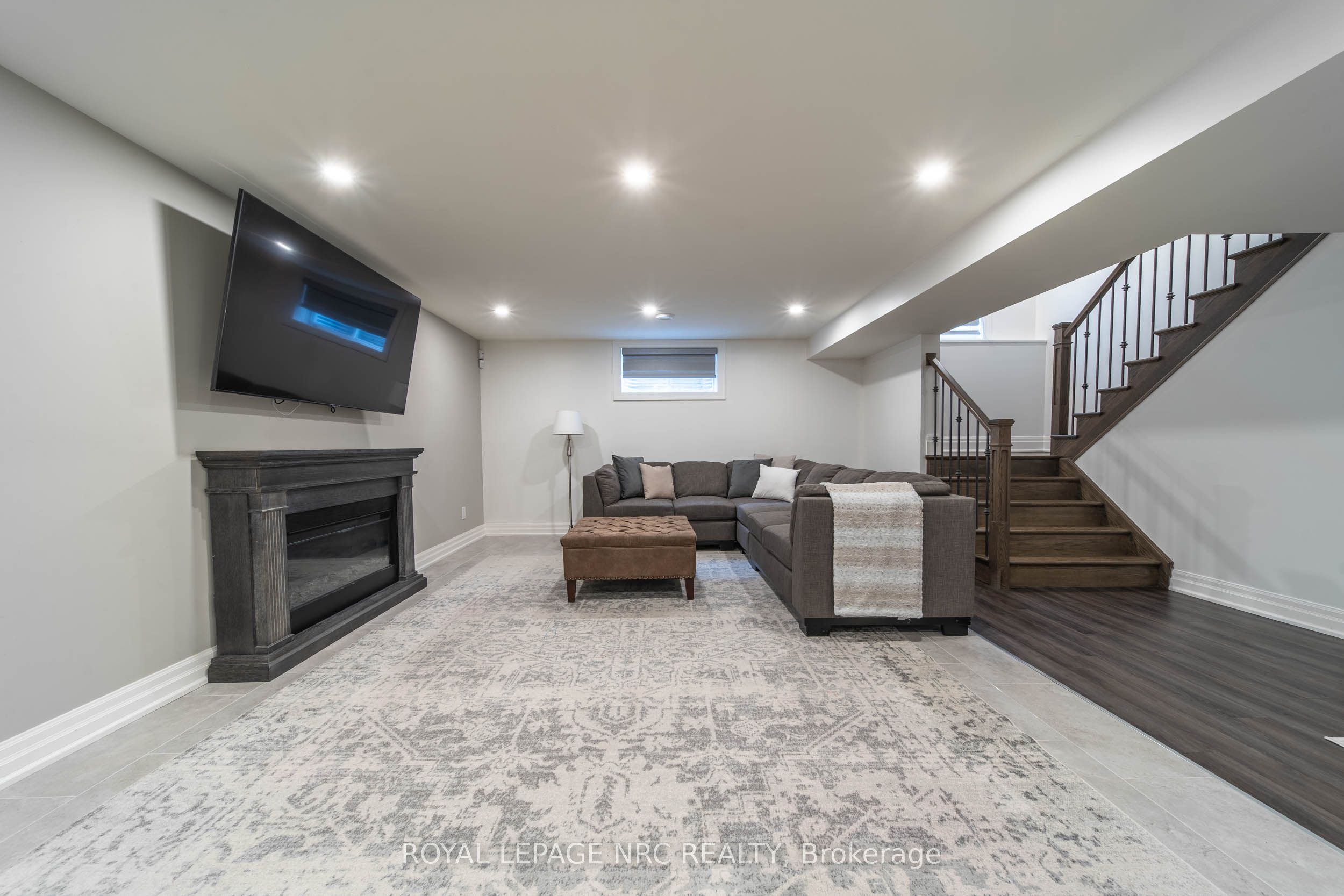 5 Autumn Avenue Property Photo 28