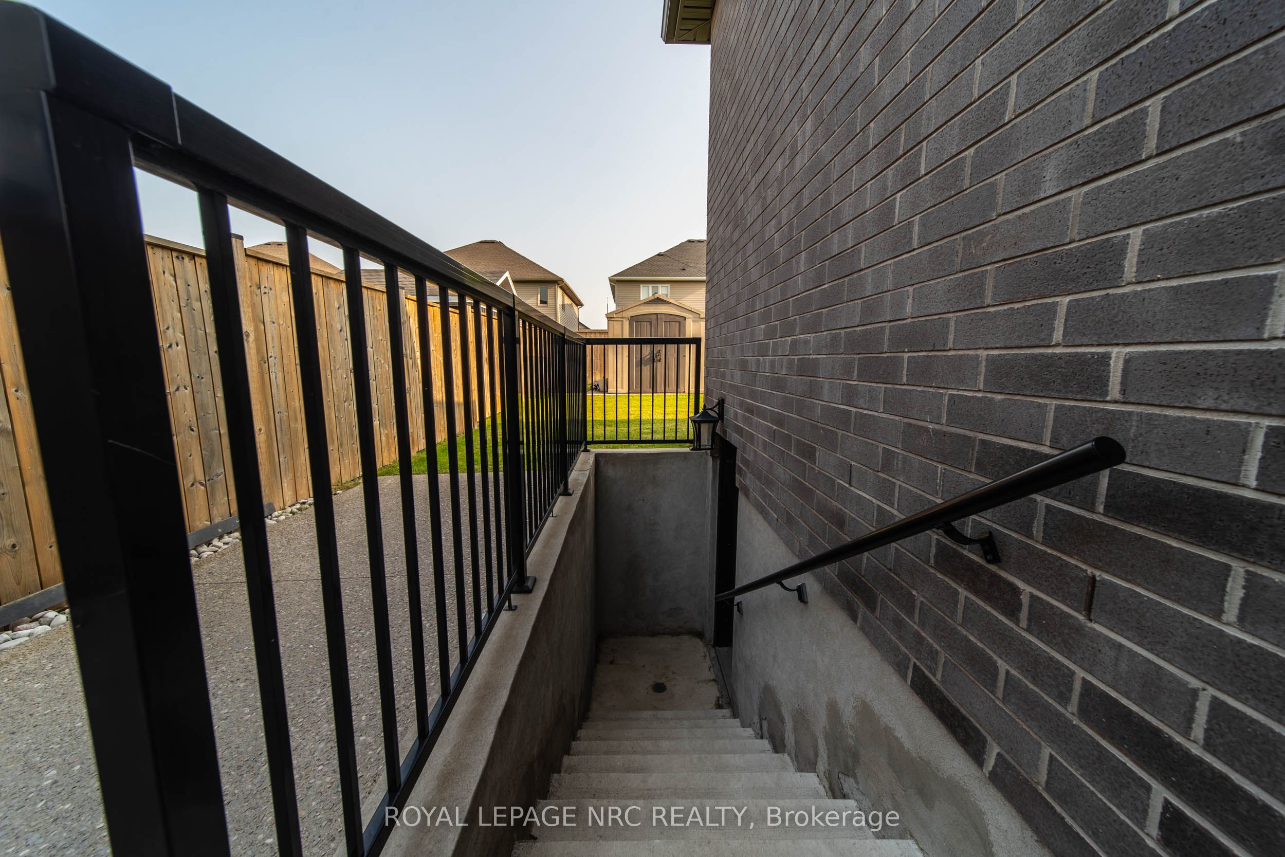 5 Autumn Avenue Property Photo 34