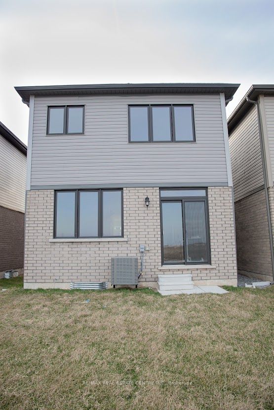 386 Barker Parkway Property Photo 18