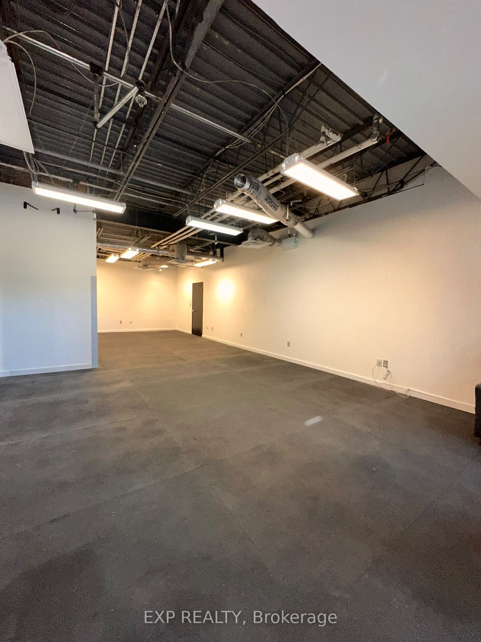 265 Centrum Boulevard Property Photo 15