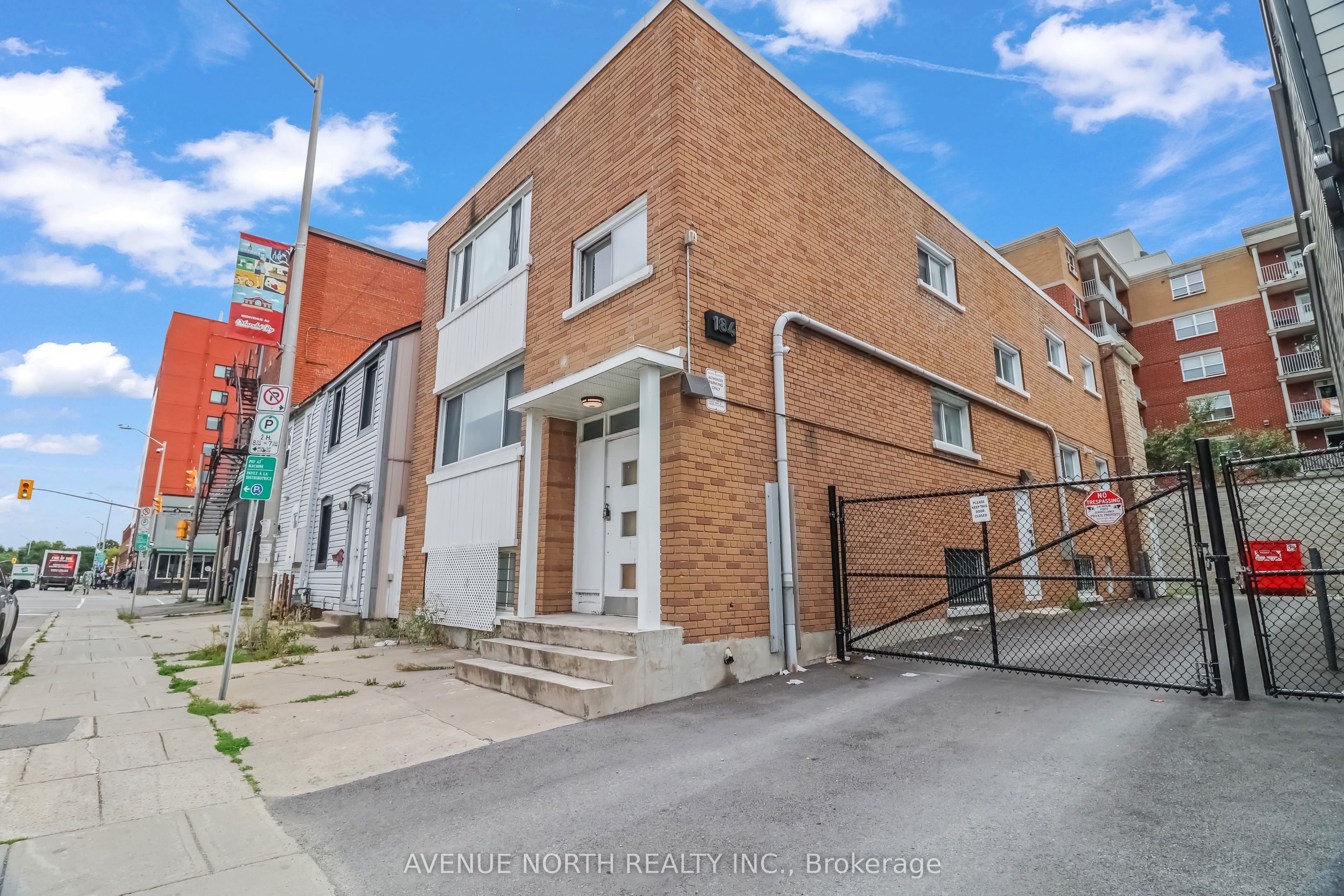 184 Murray Street 4 Property Photo 3