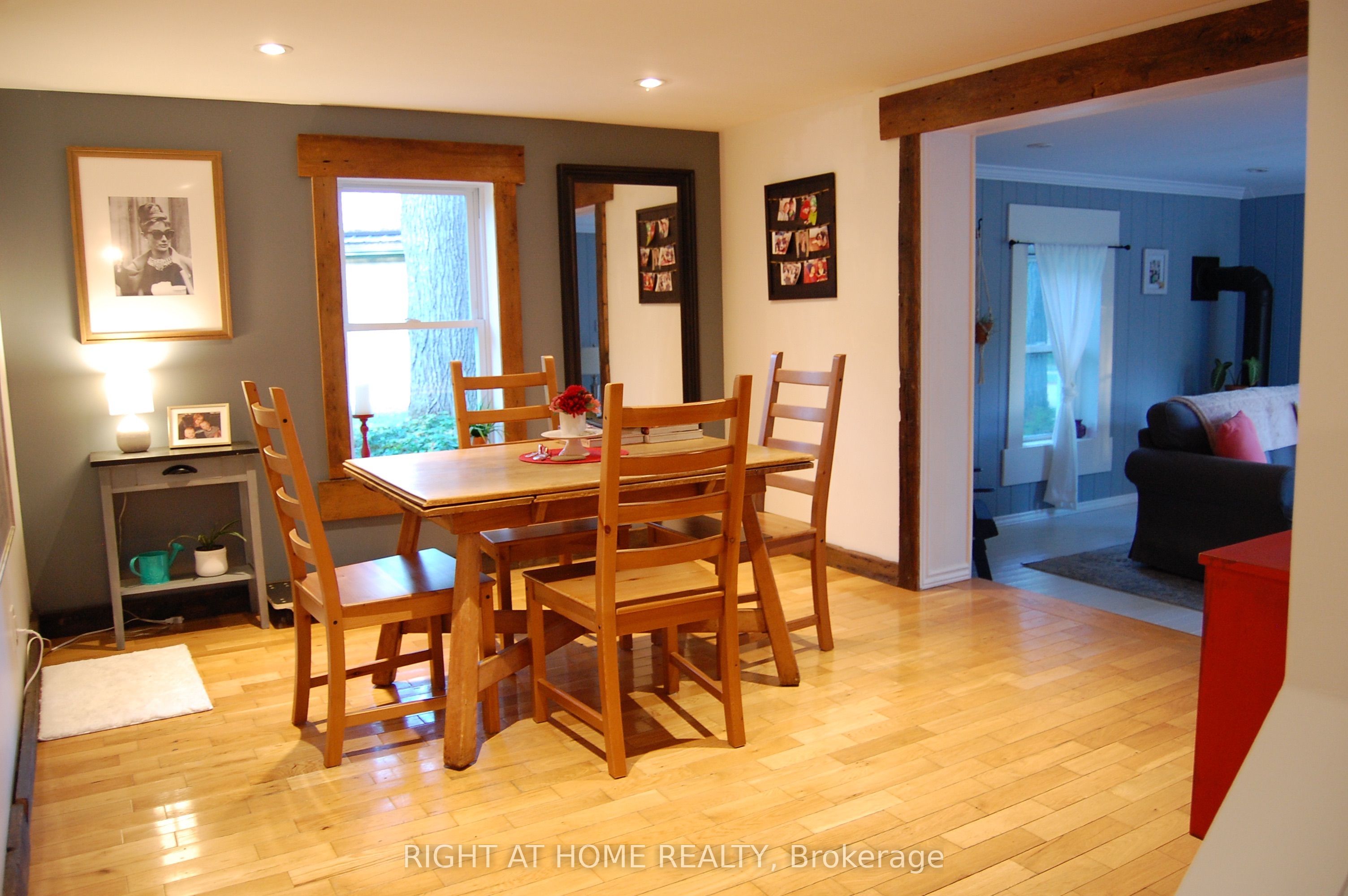 393 Canboro Road Property Photo 8