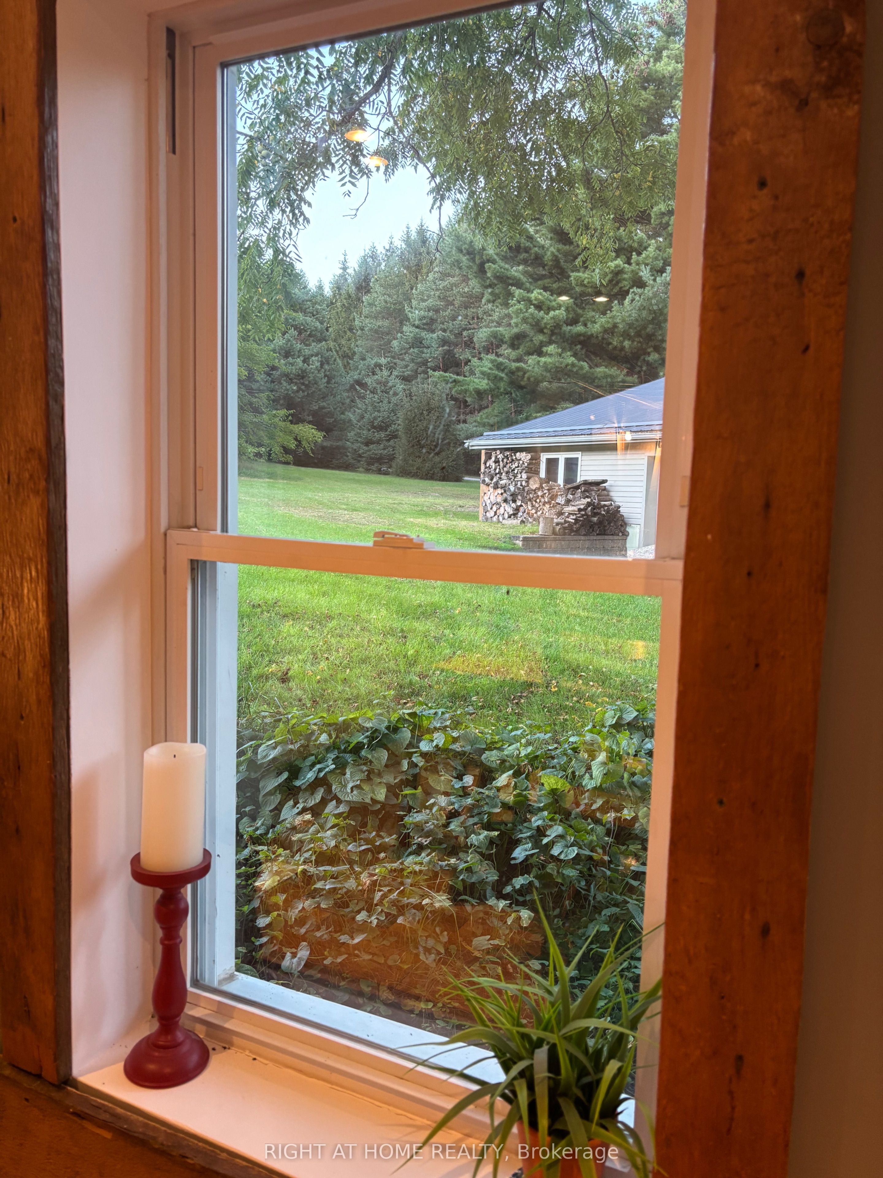 393 Canboro Road Property Photo 9