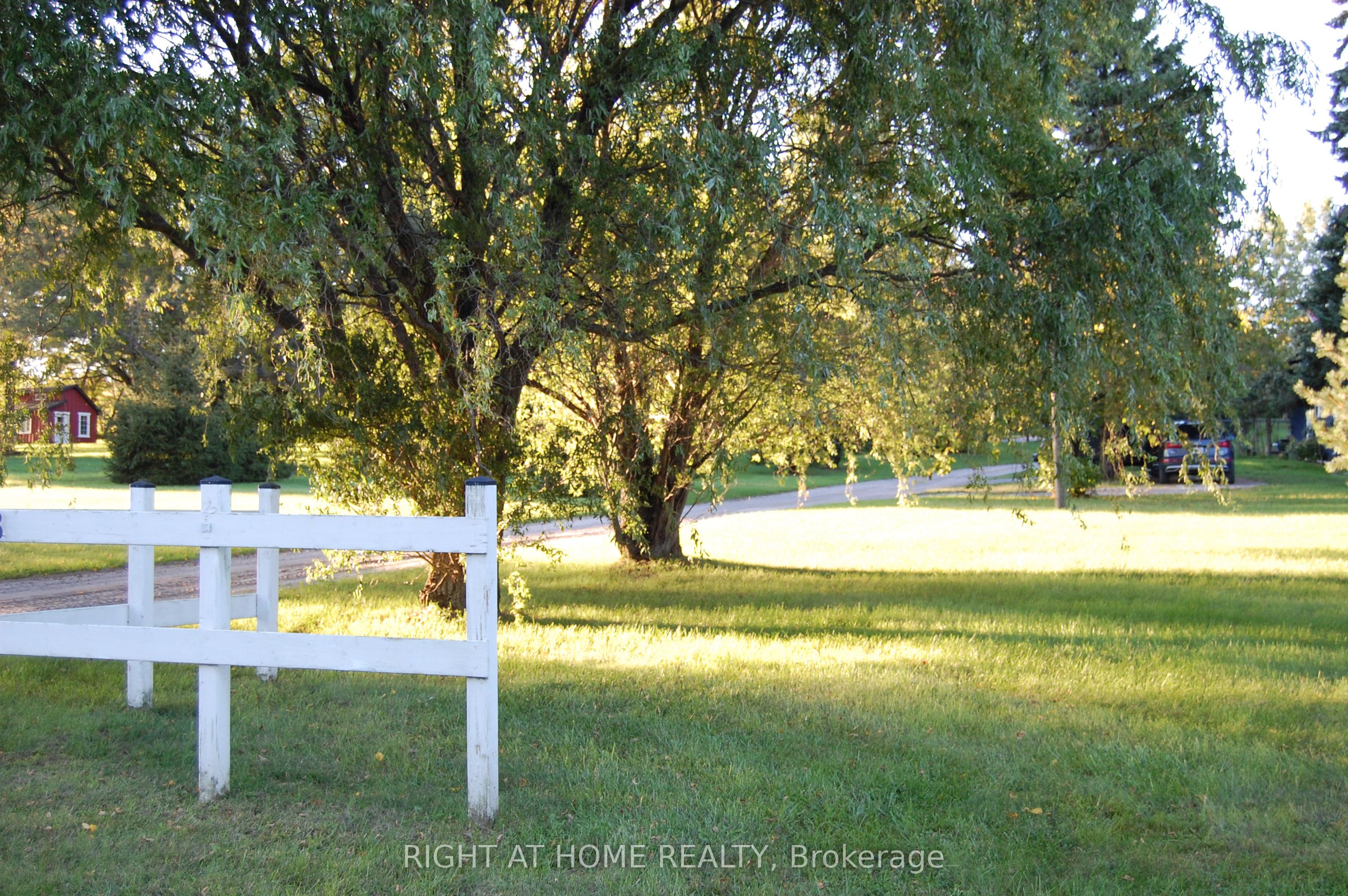 393 Canboro Road Property Photo 24