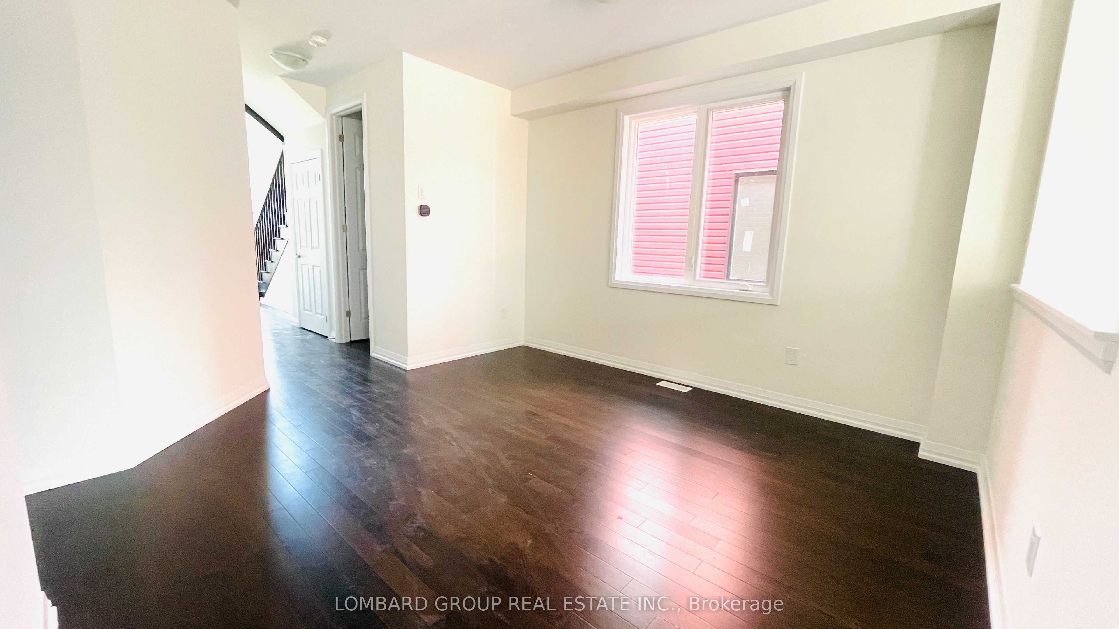 100 Lillian Way Property Photo 8