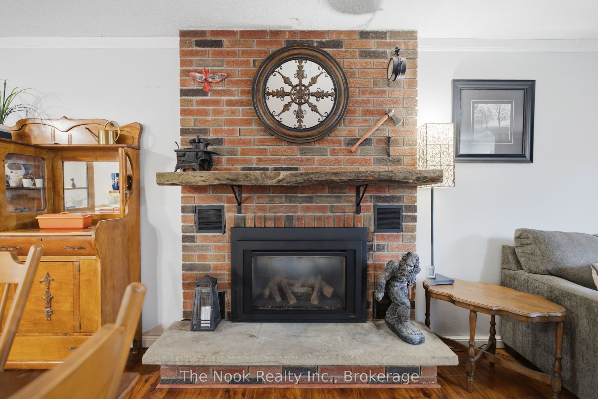 5203 Valleyview Crescent Property Photo 18