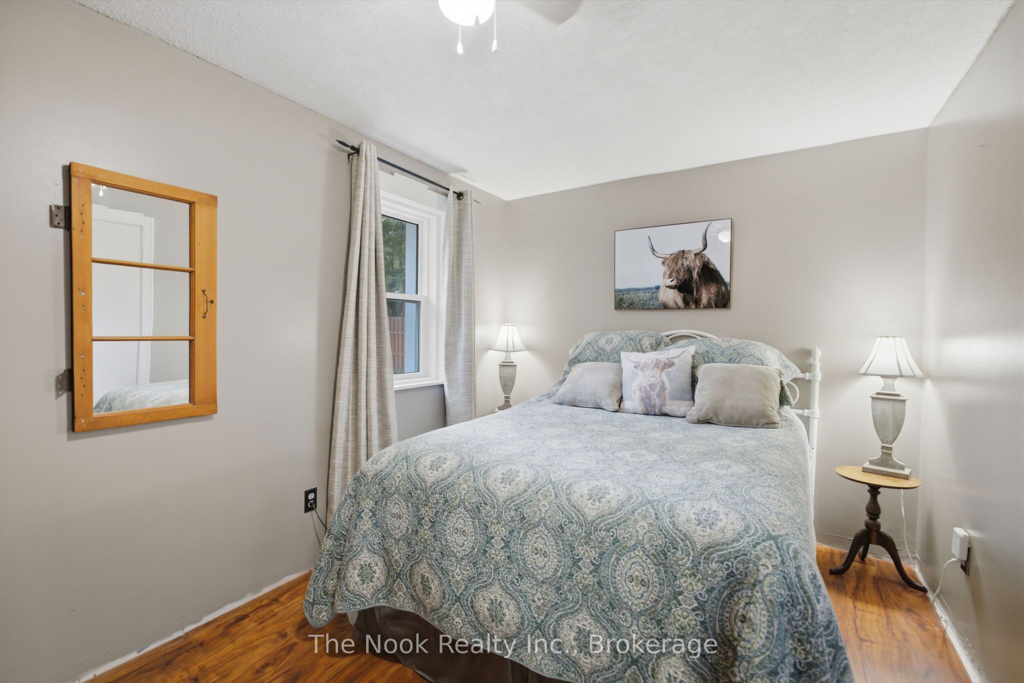 5203 Valleyview Crescent Property Photo 25