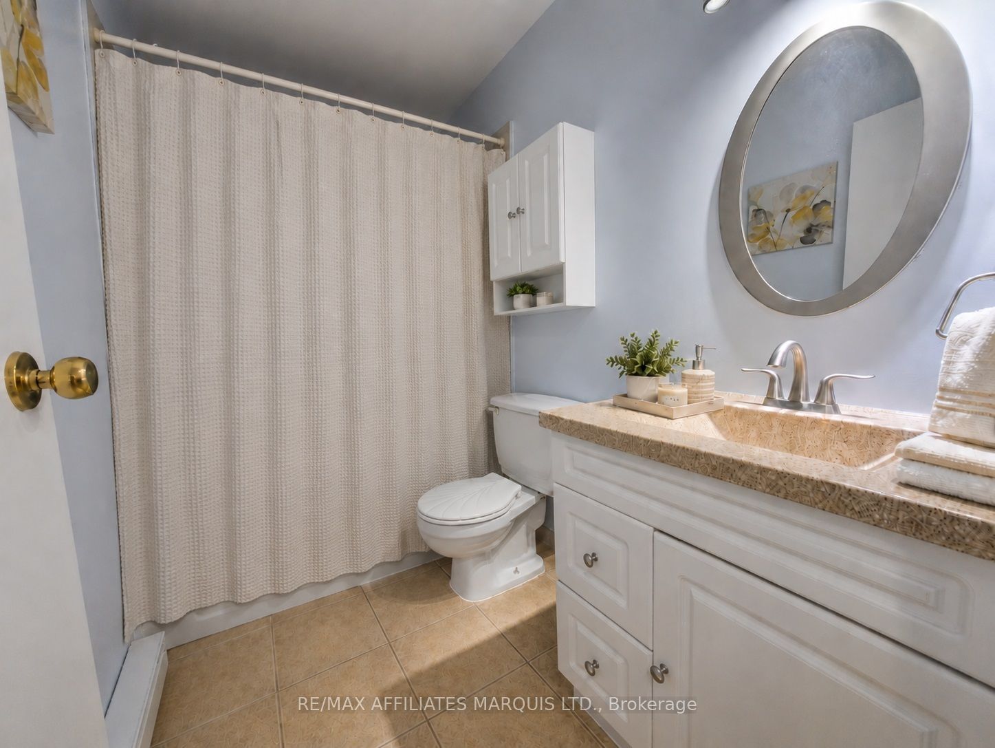 220 Kenyon Street W 302 Property Photo 16