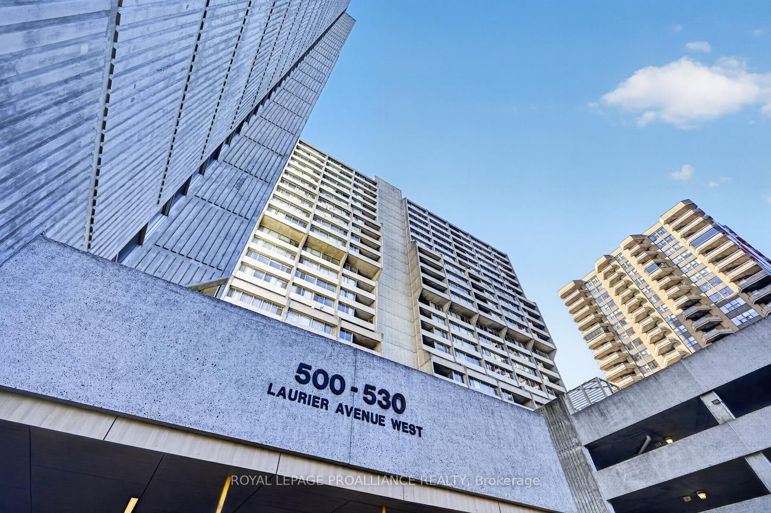 500 Laurier Avenue W 907 Property Photo 2