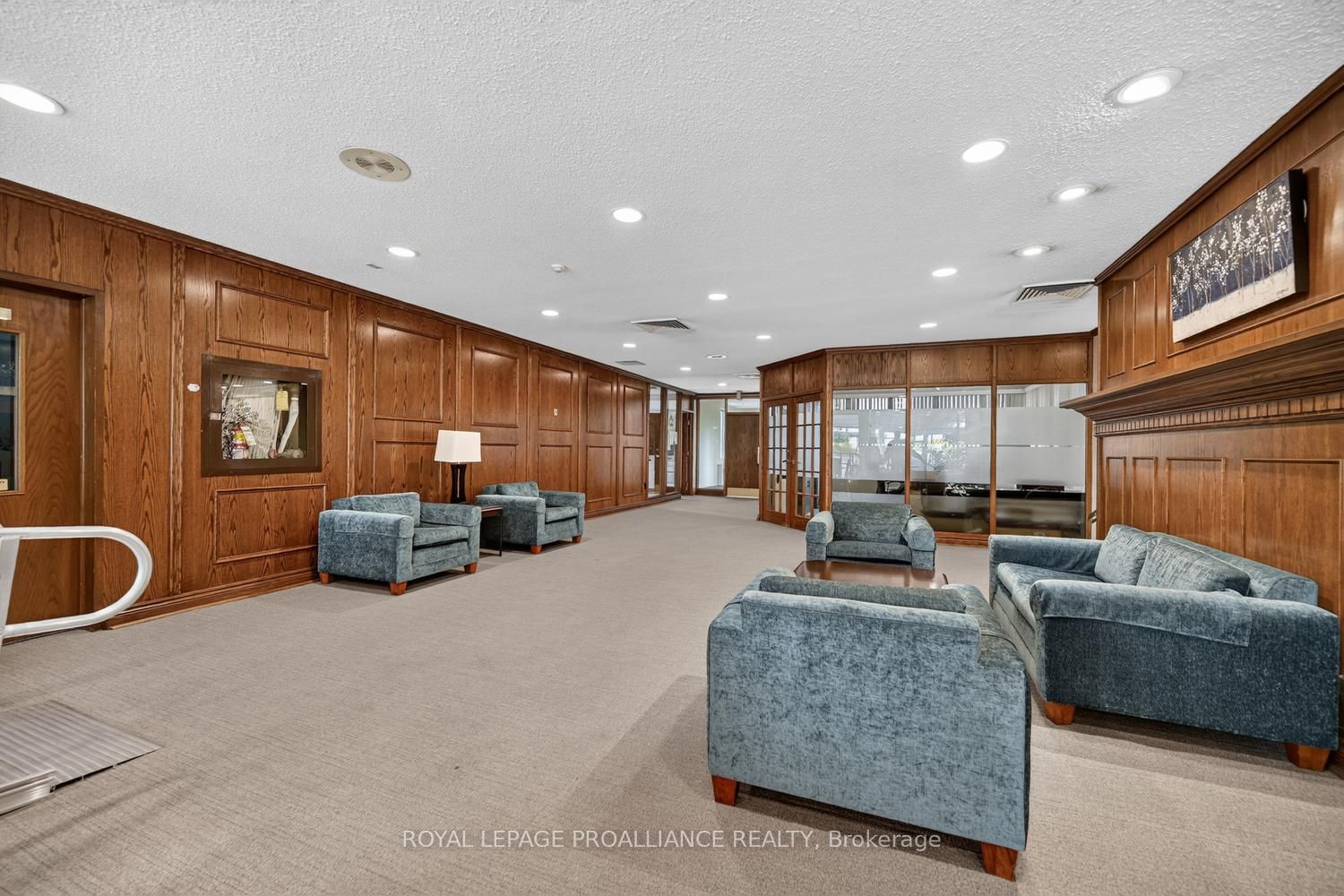 500 Laurier Avenue W 907 Property Photo 13