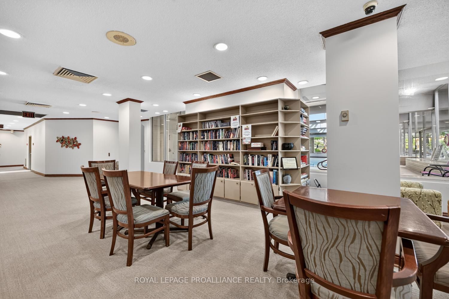 500 Laurier Avenue W 907 Property Photo 14