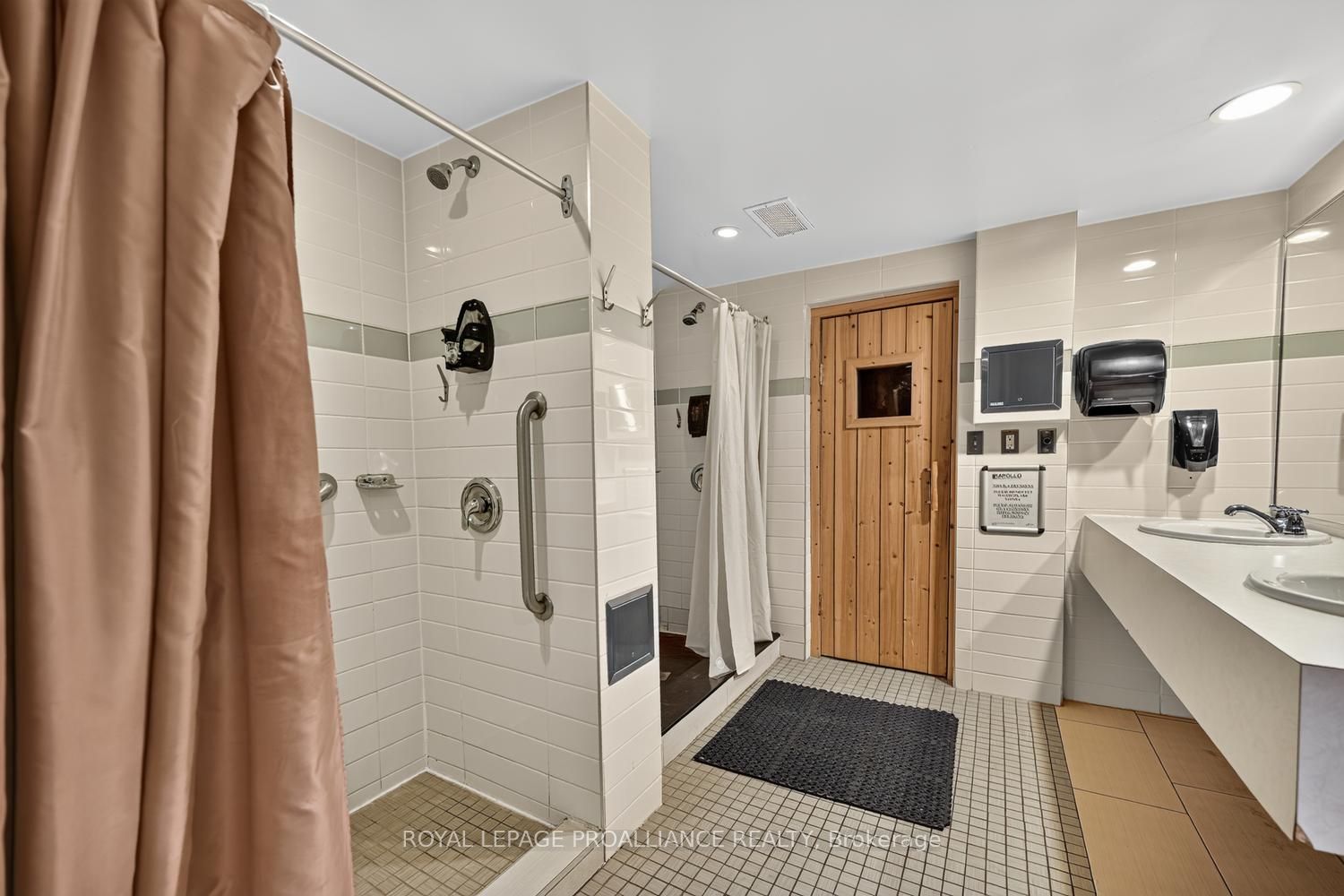 500 Laurier Avenue W 907 Property Photo 19