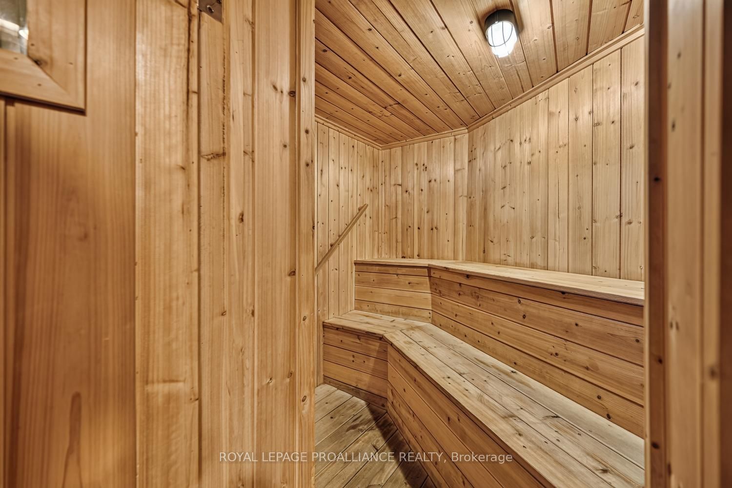 500 Laurier Avenue W 907 Property Photo 20