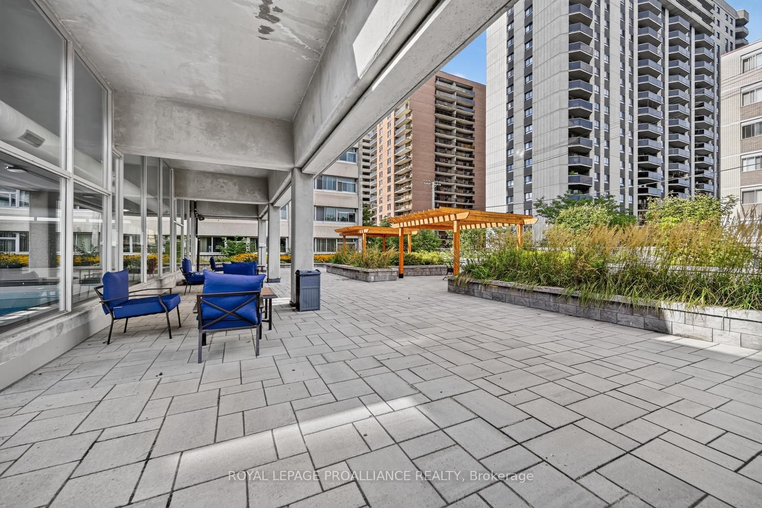 500 Laurier Avenue W 907 Property Photo 24