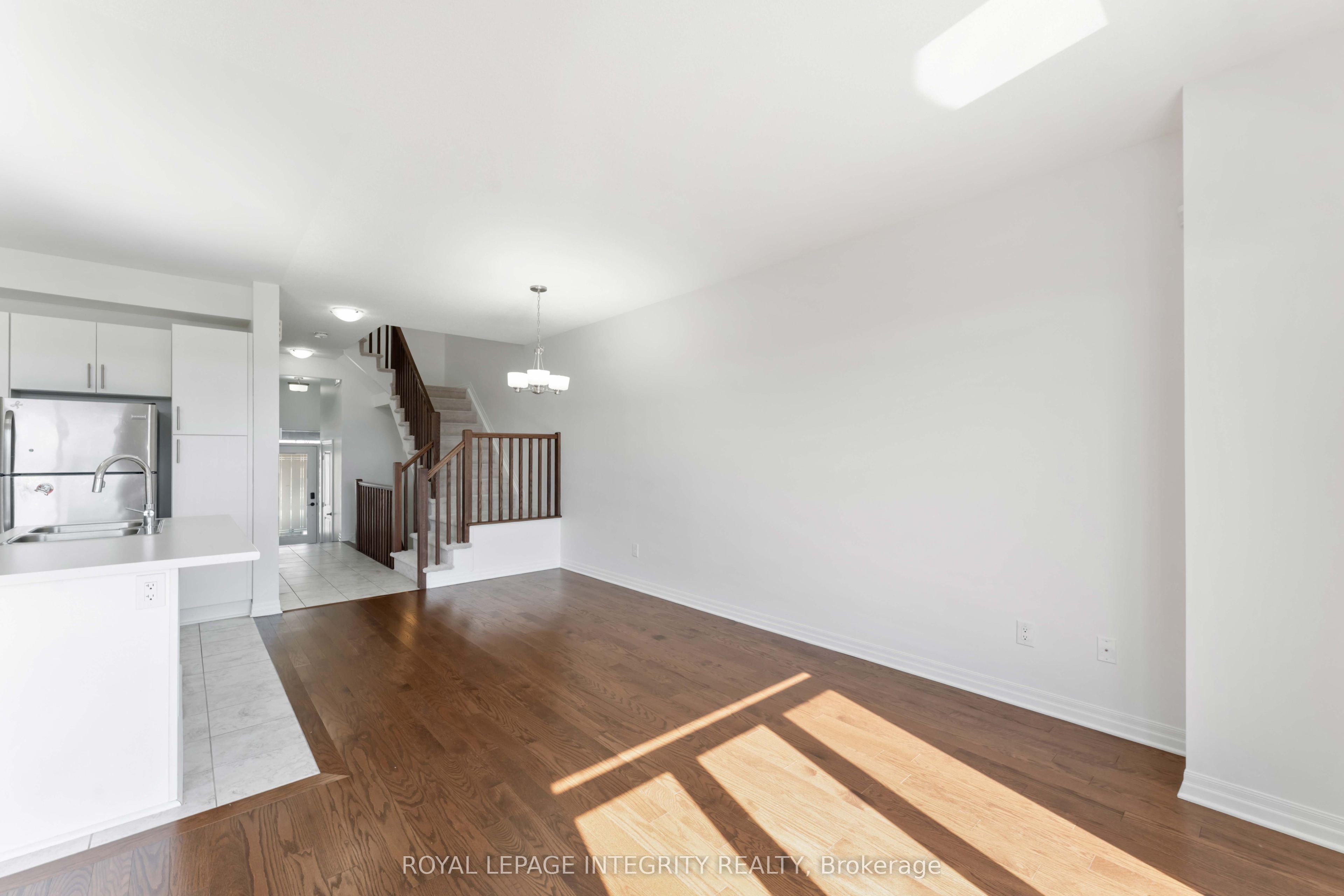 521 Rioja Street Property Photo 6