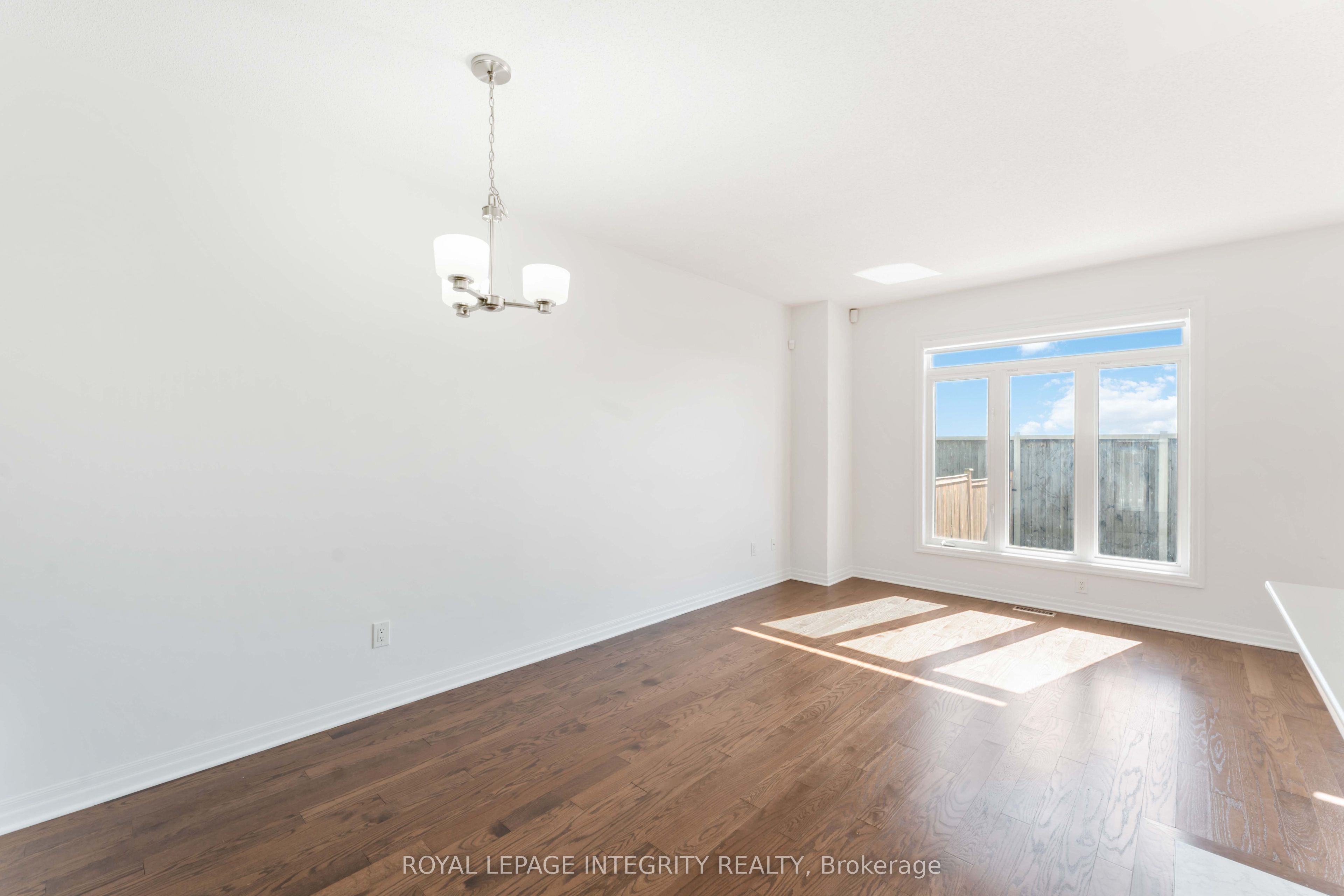 521 Rioja Street Property Photo 8