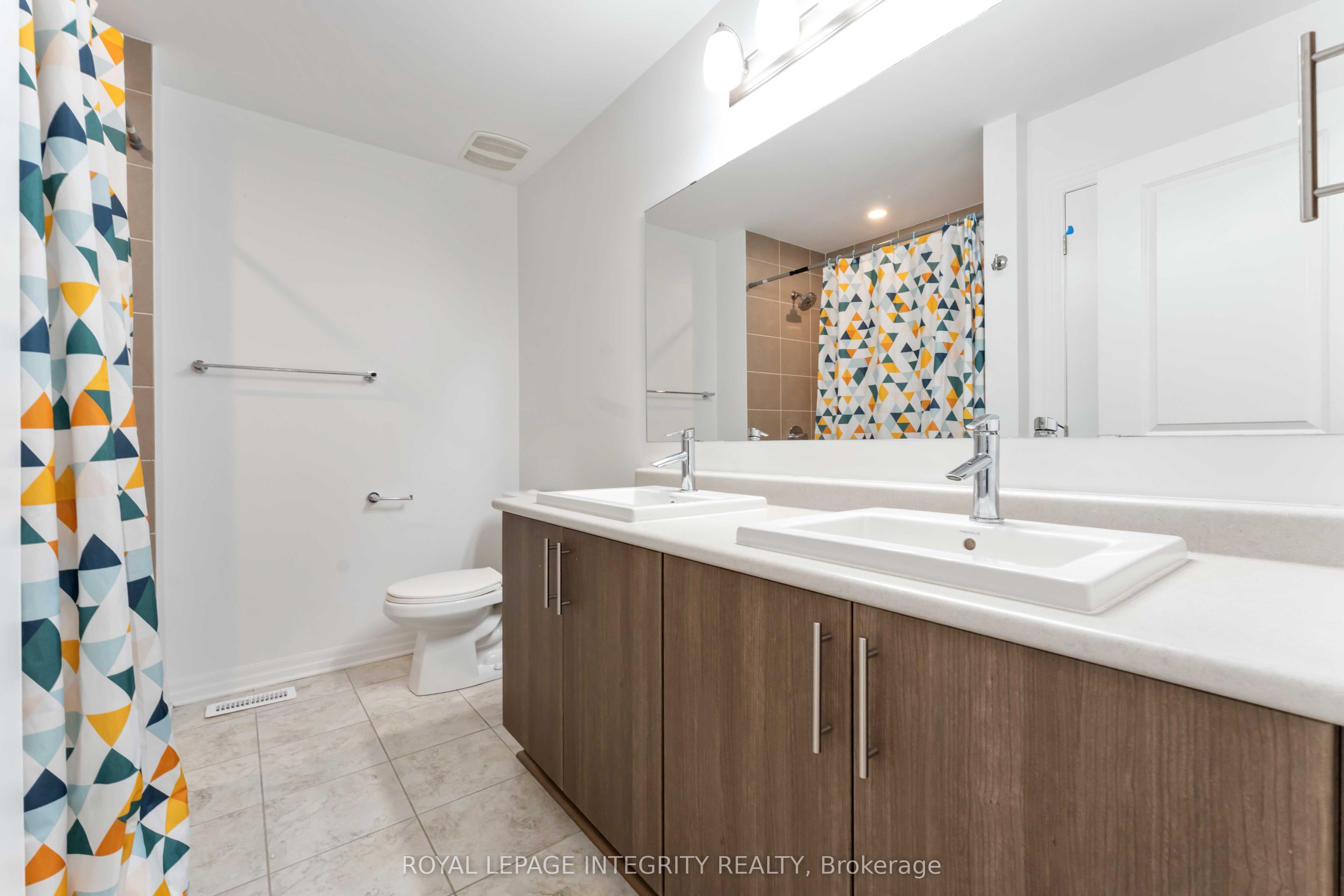 521 Rioja Street Property Photo 20