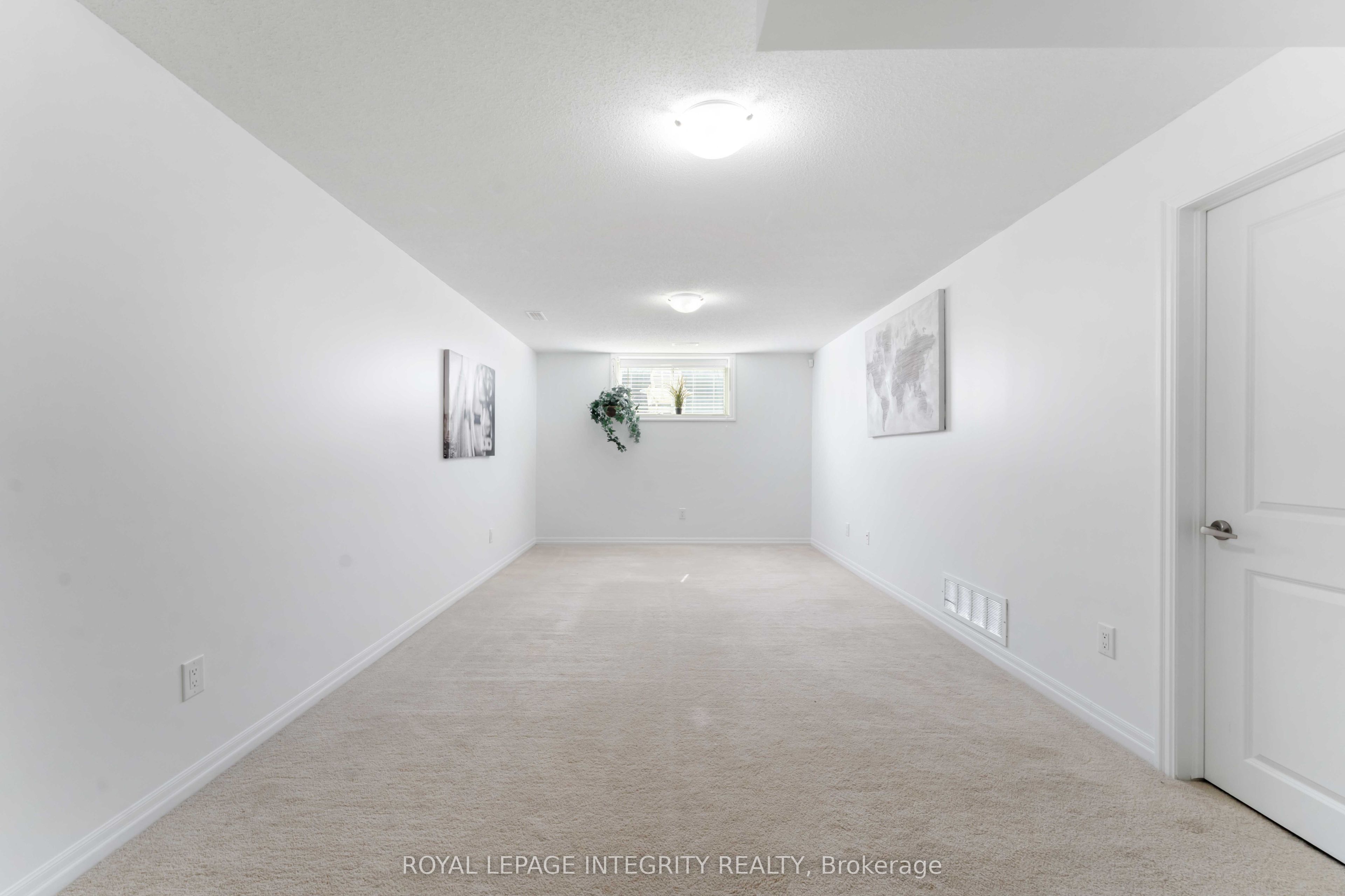 521 Rioja Street Property Photo 28