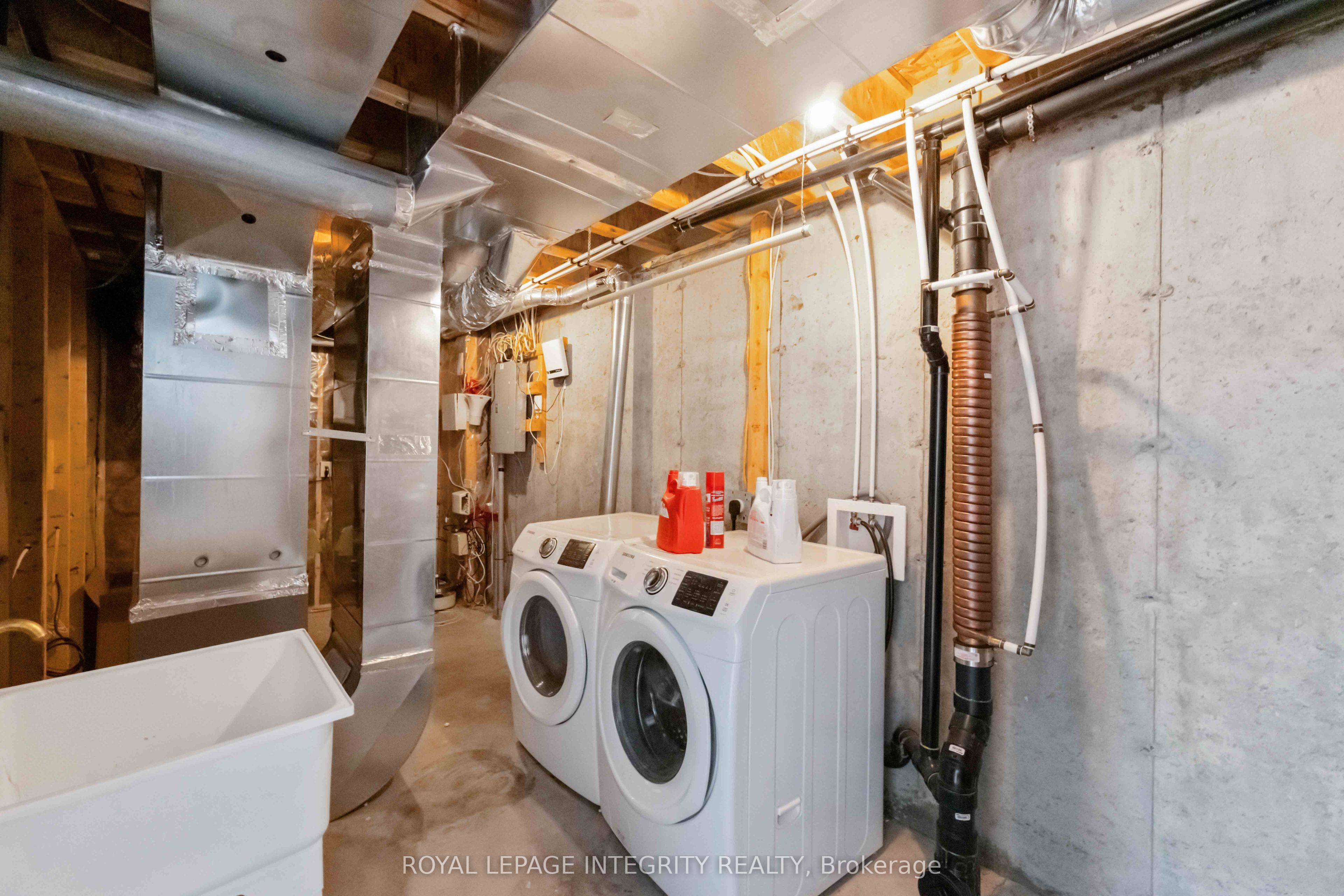 521 Rioja Street Property Photo 30