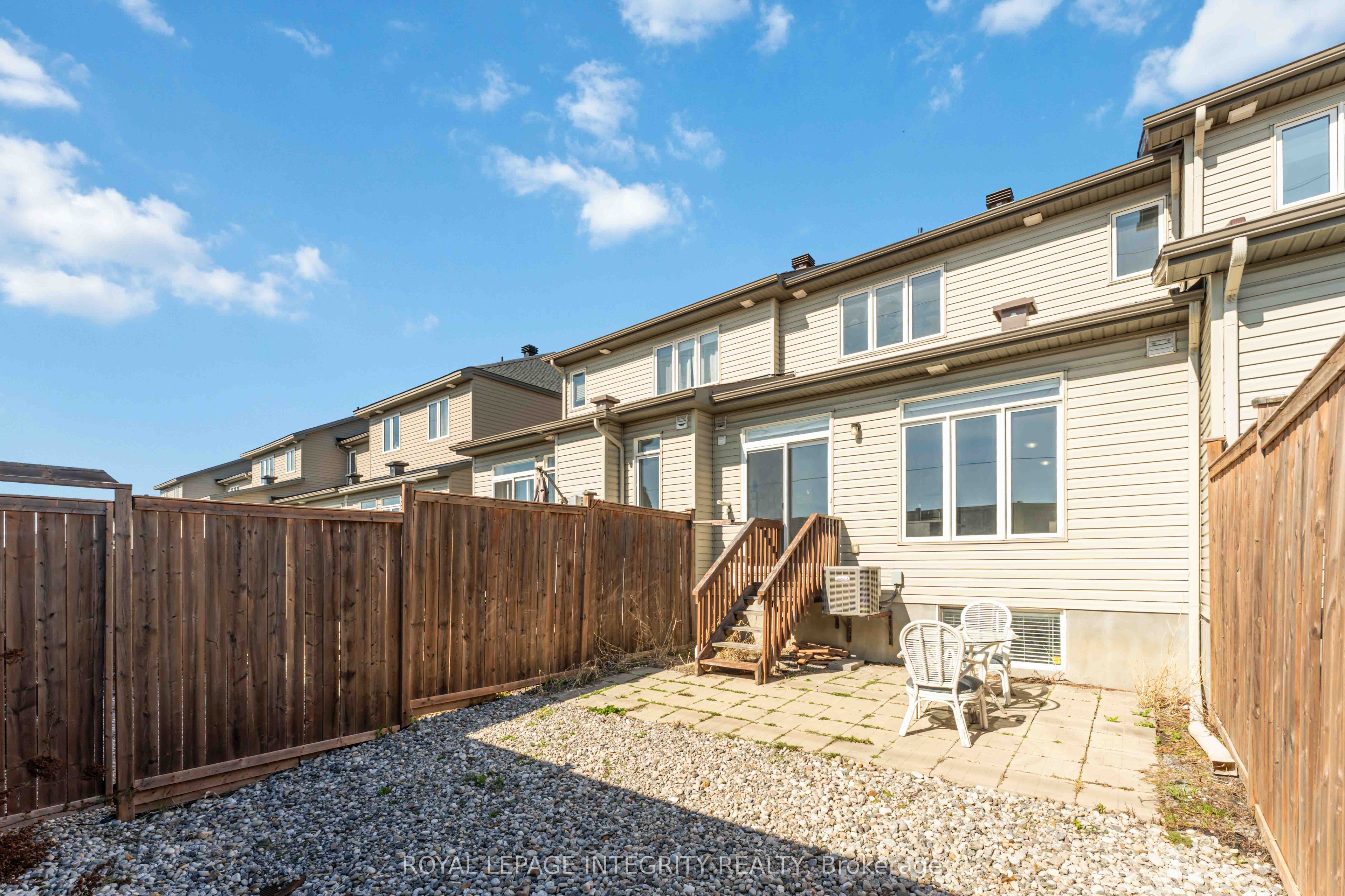 521 Rioja Street Property Photo 33