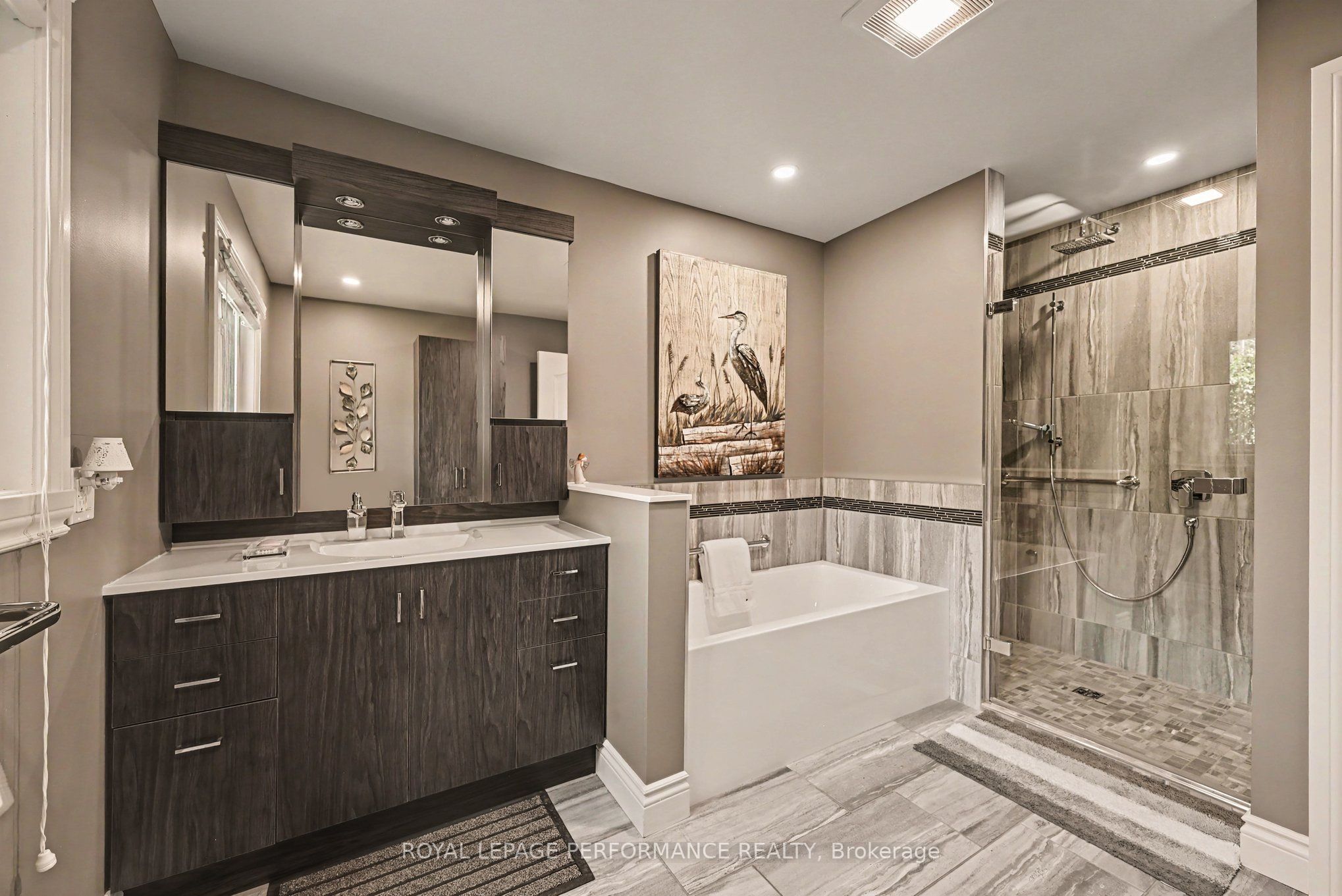 1401 Holy Cross Boulevard Property Photo 22