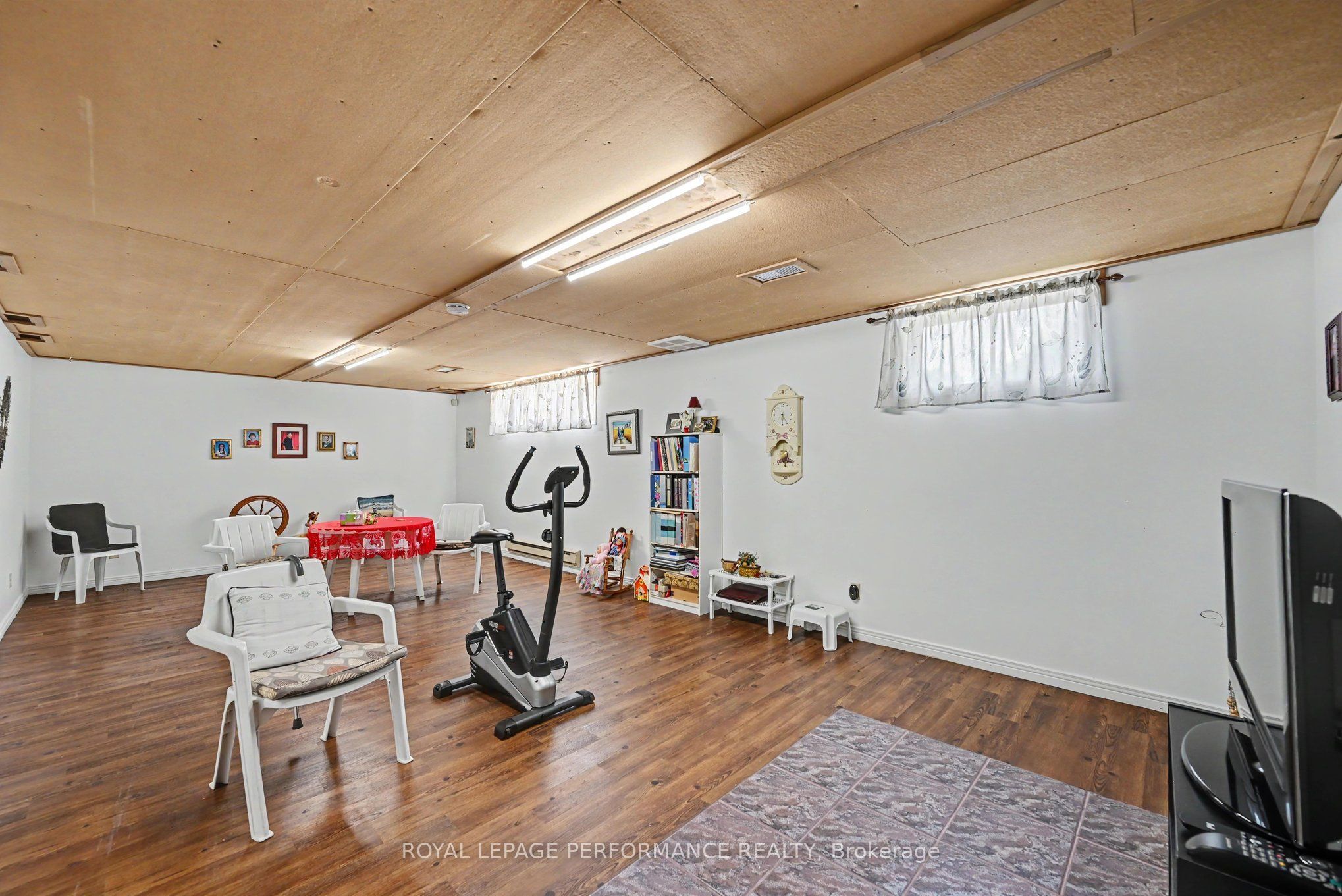 1401 Holy Cross Boulevard Property Photo 27