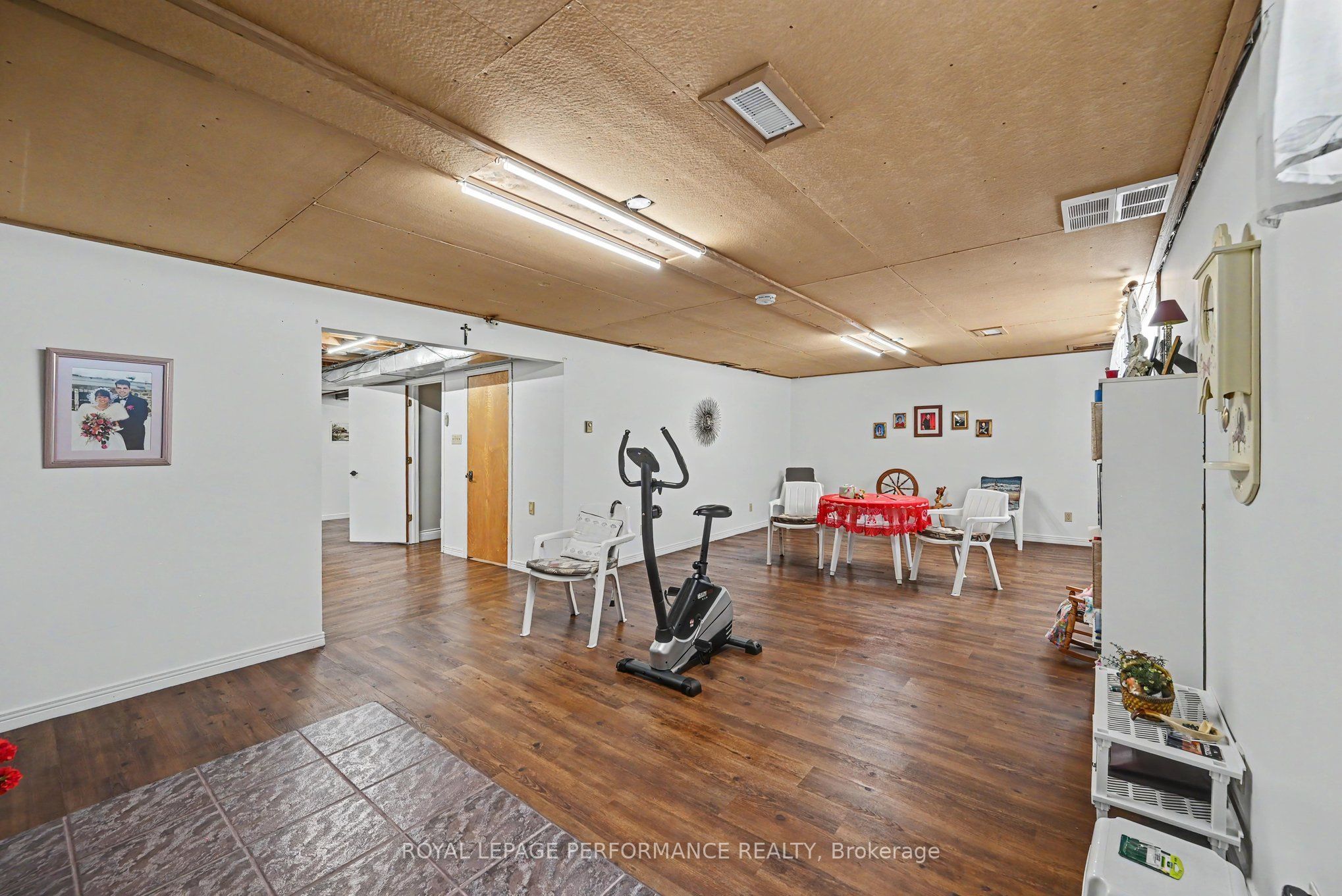 1401 Holy Cross Boulevard Property Photo 28