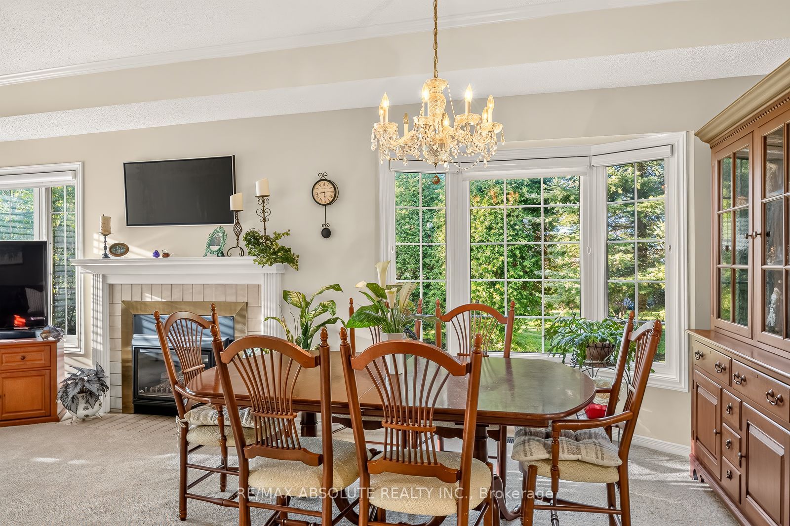 12 Oyster Bay Court Property Photo 9