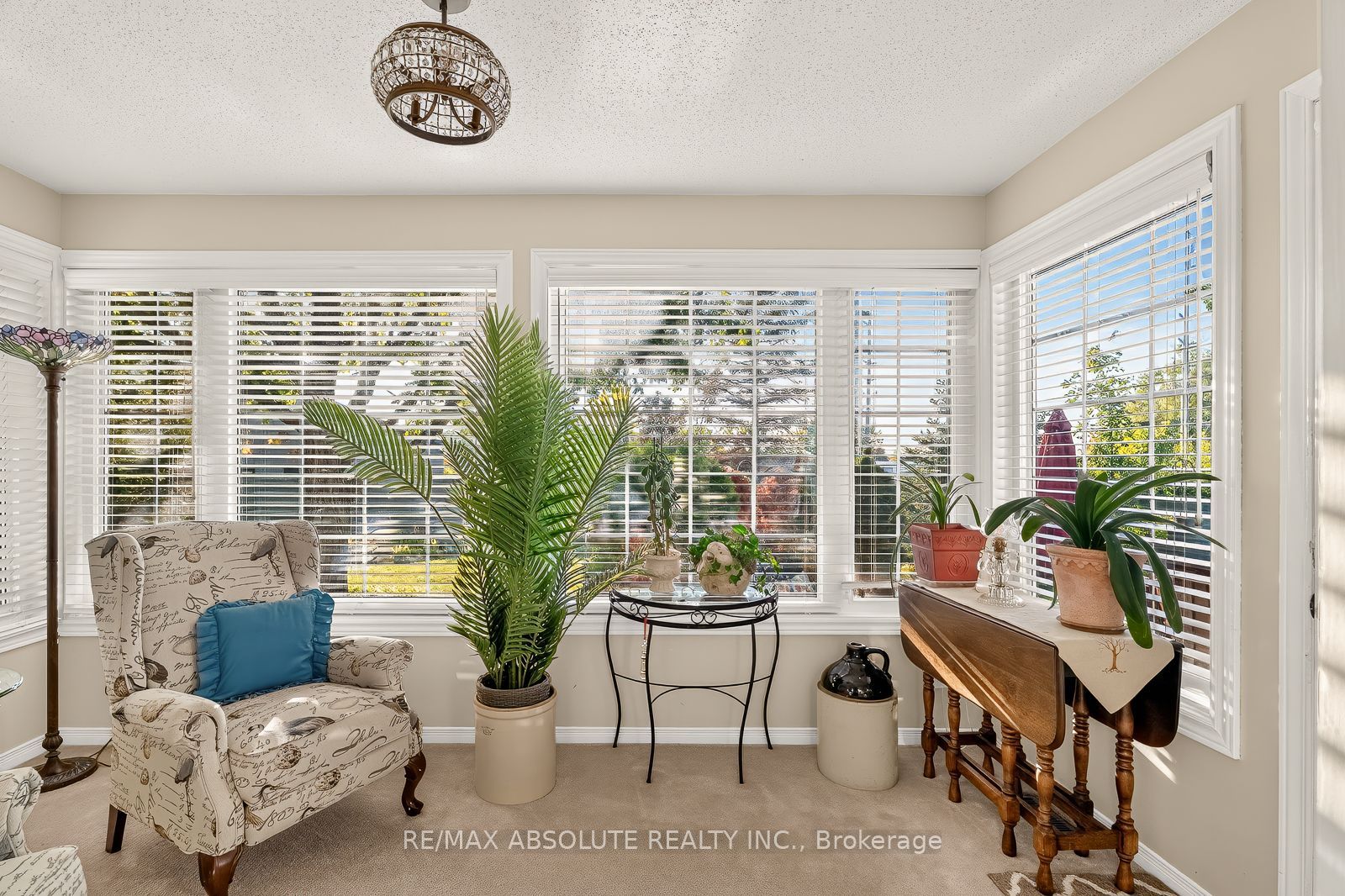12 Oyster Bay Court Property Photo 11
