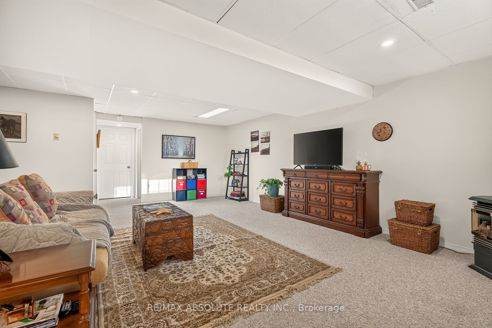 12 Oyster Bay Court Property Photo 28