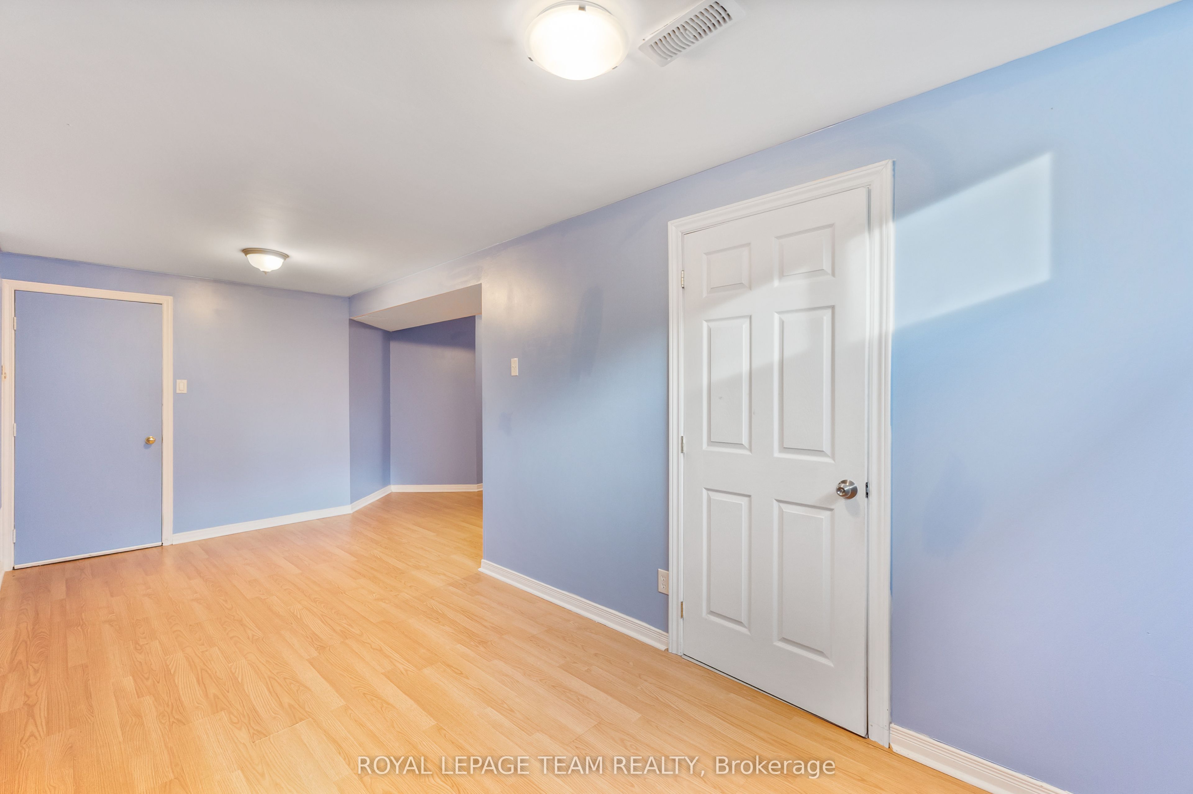 59 Sarrazin Way W Property Photo 25