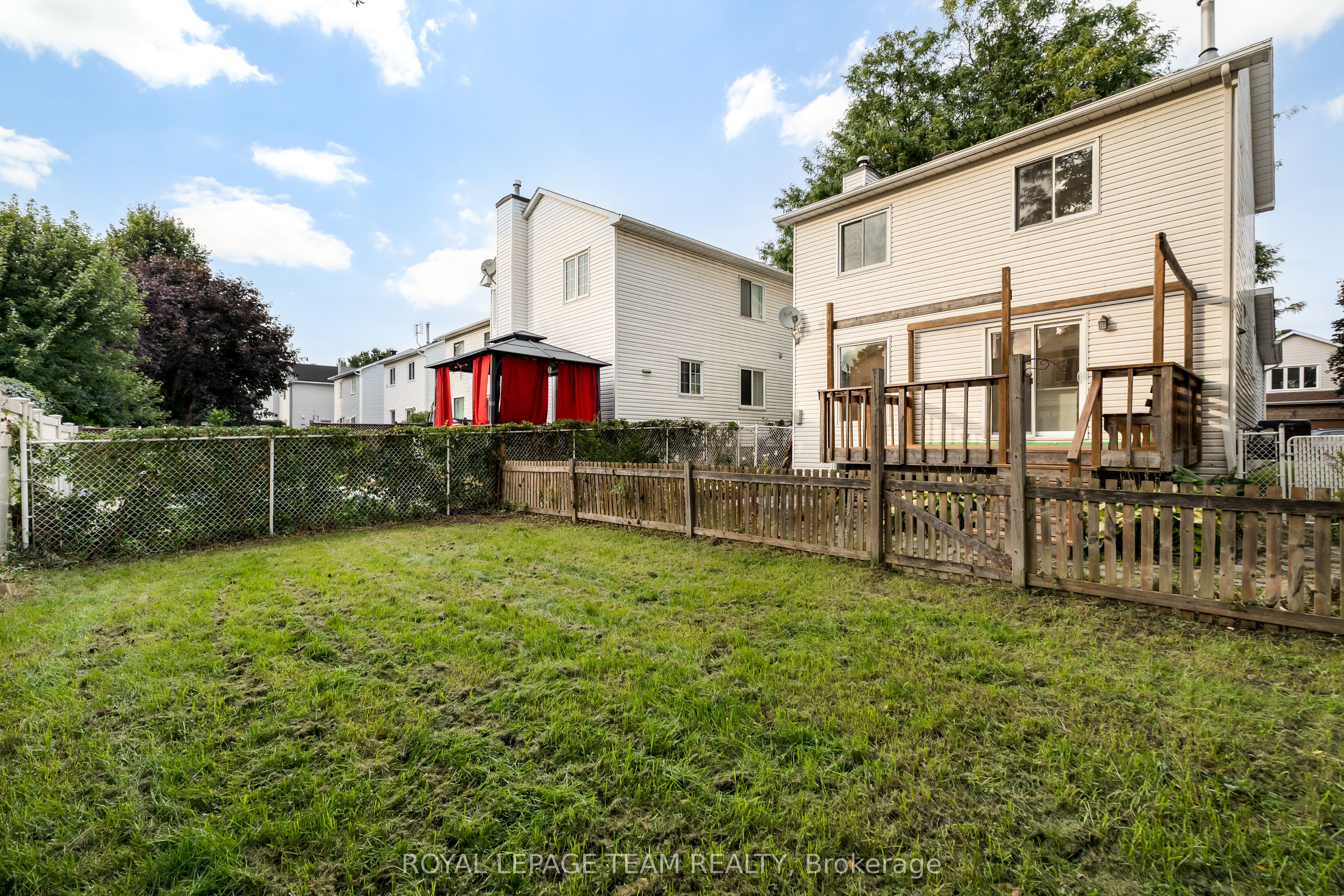 59 Sarrazin Way W Property Photo 30