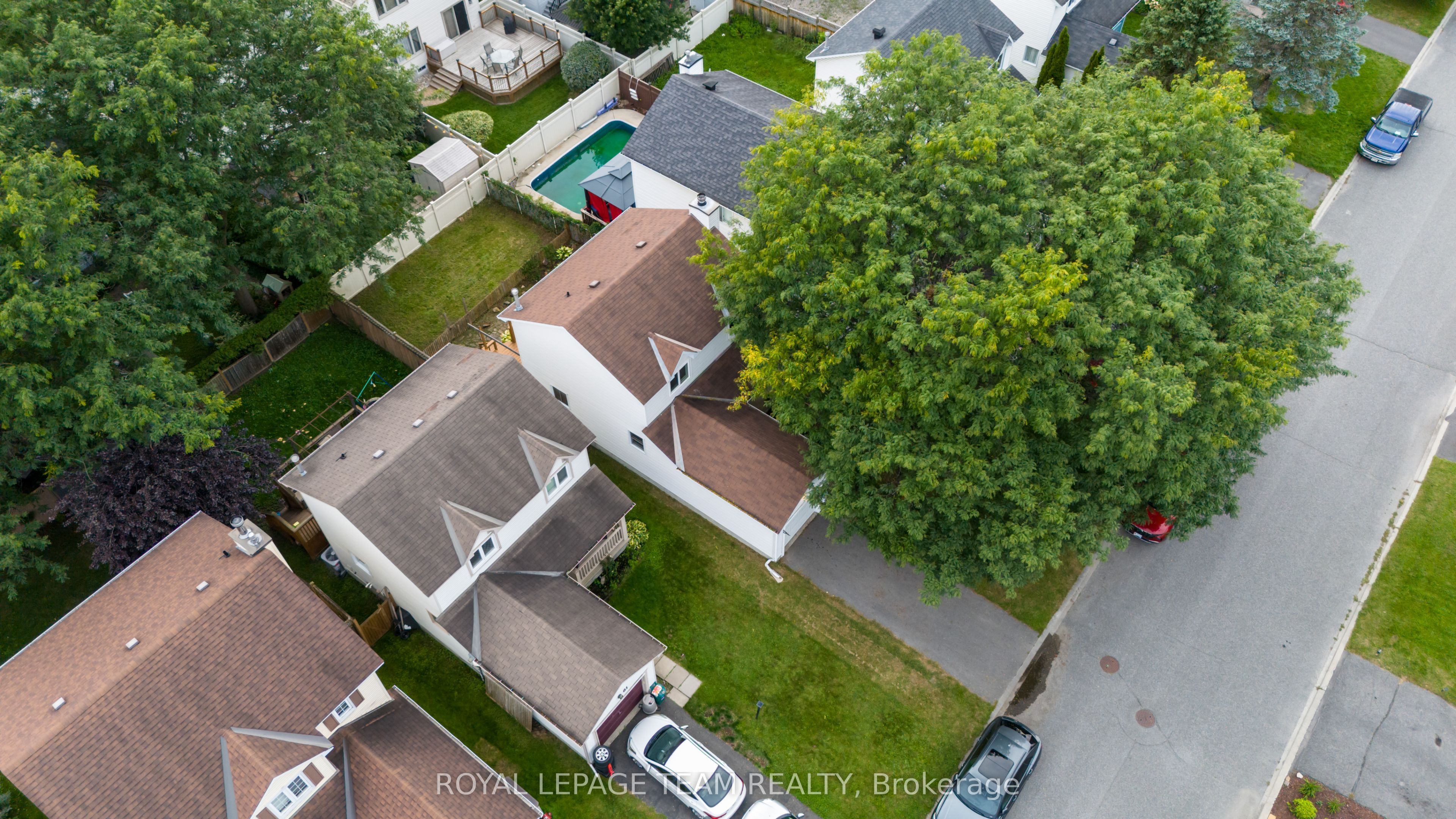 59 Sarrazin Way W Property Photo 34