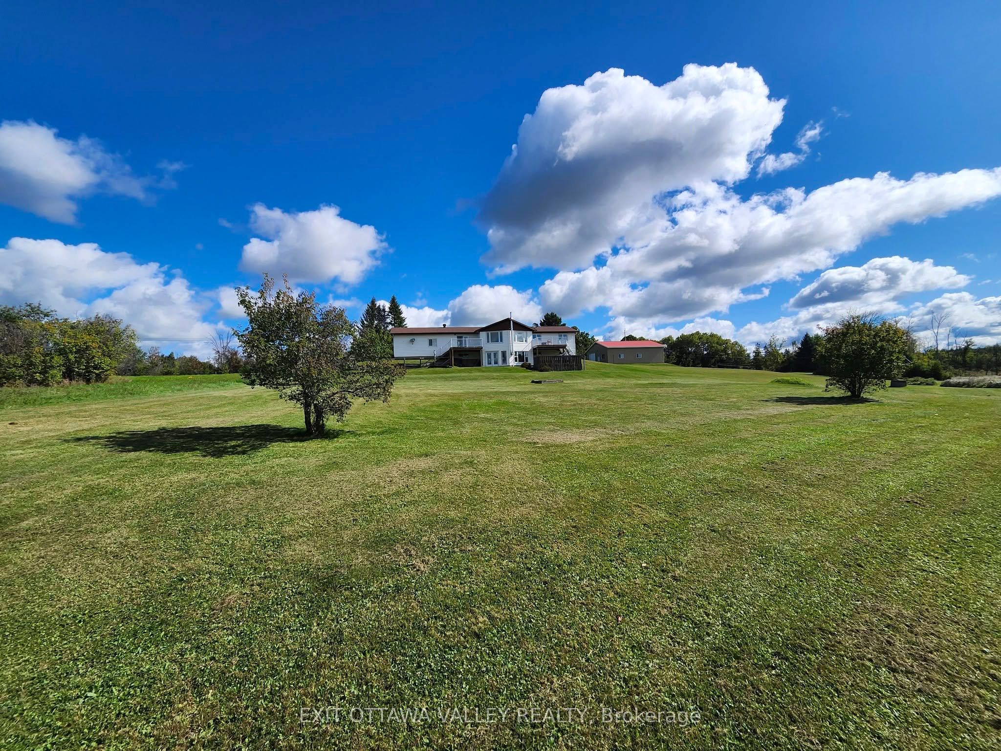15267 17 Highway Property Photo 10