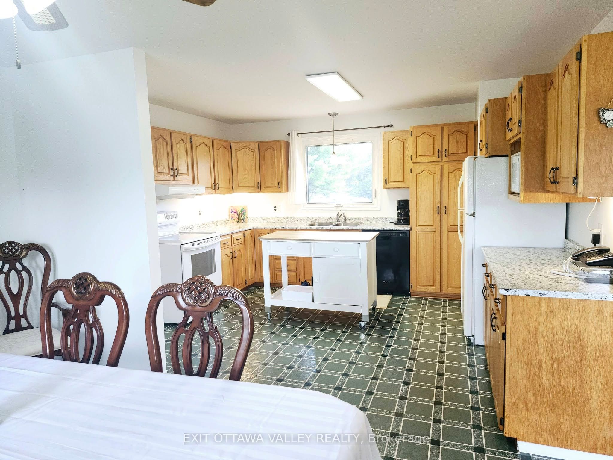 15267 17 Highway Property Photo 17