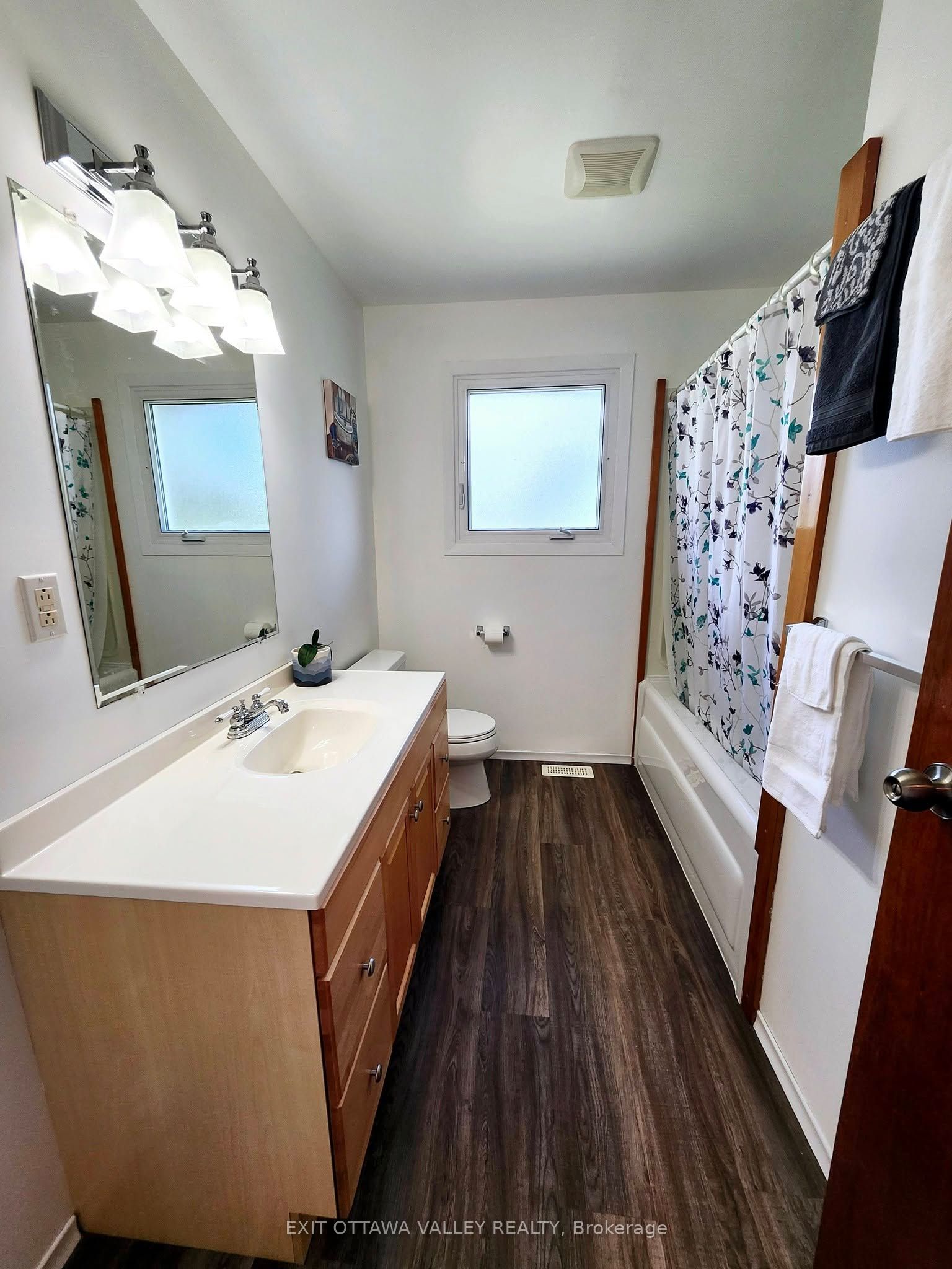 15267 17 Highway Property Photo 25
