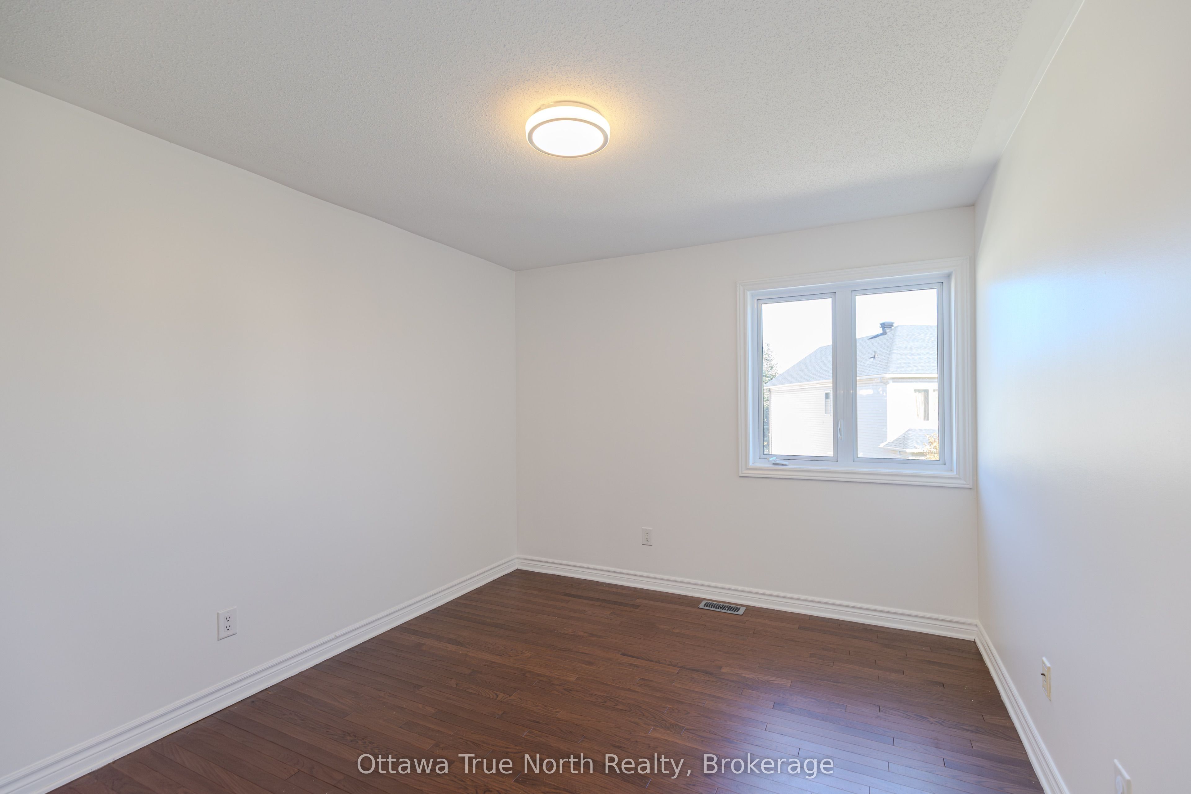 578 Paul Metivier Drive Property Photo 33
