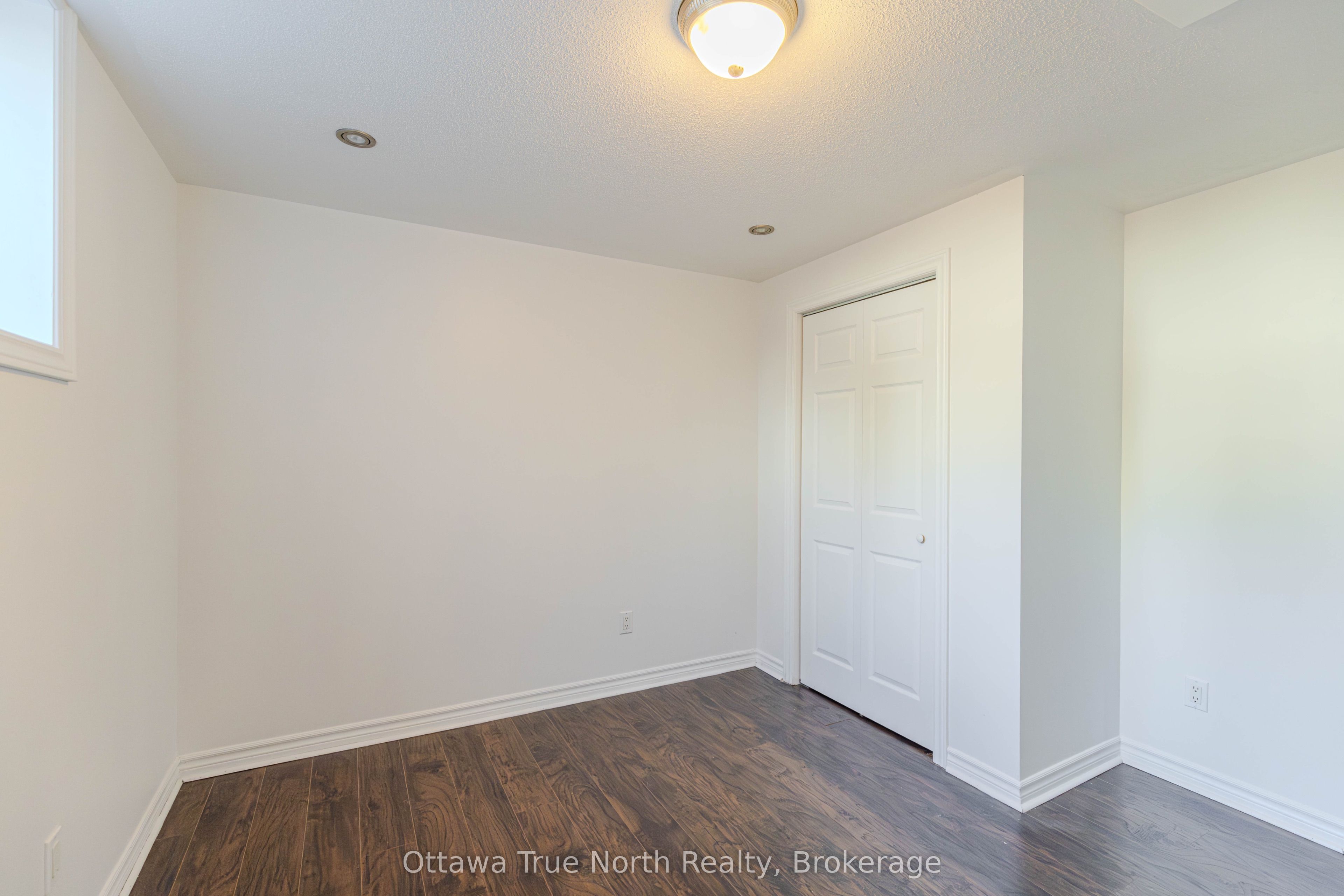 578 Paul Metivier Drive Property Photo 40