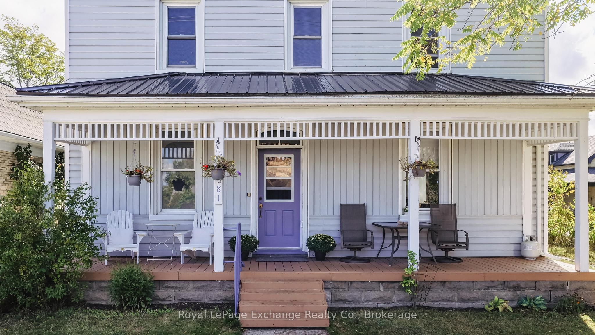 681 Princes Street N Property Photo 1