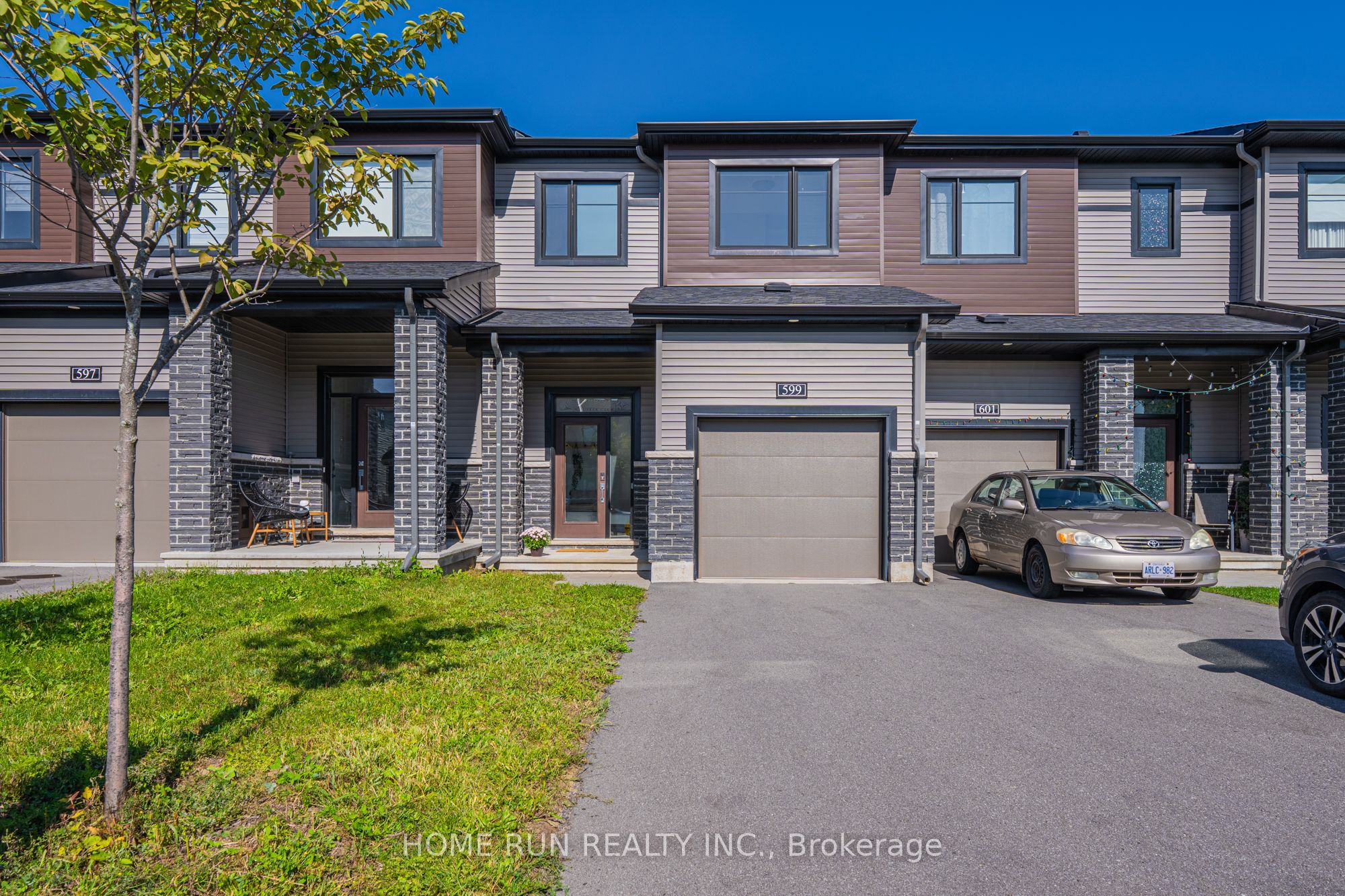 599 Lilith Street Property Photo 1