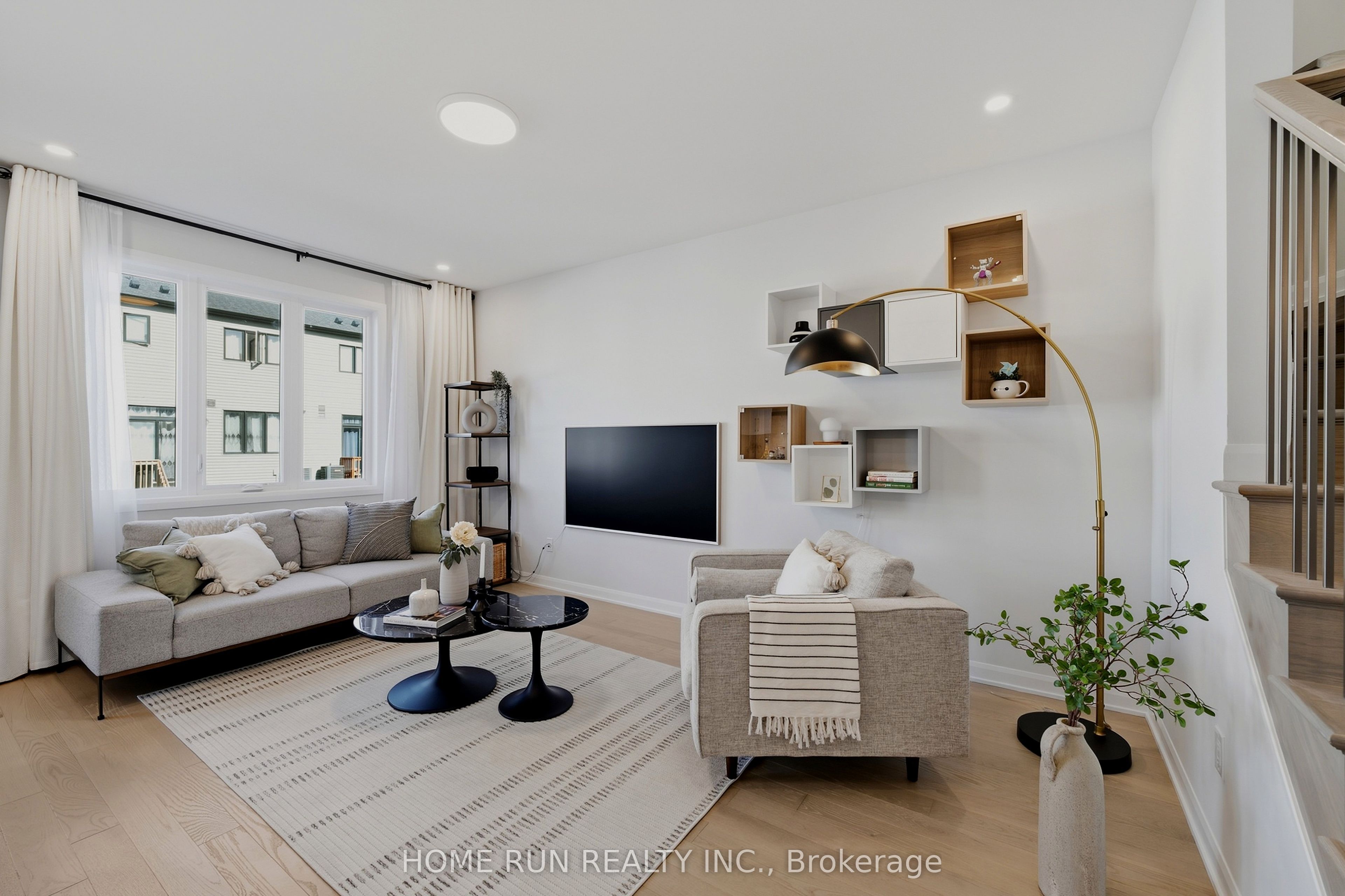 599 Lilith Street Property Photo 3