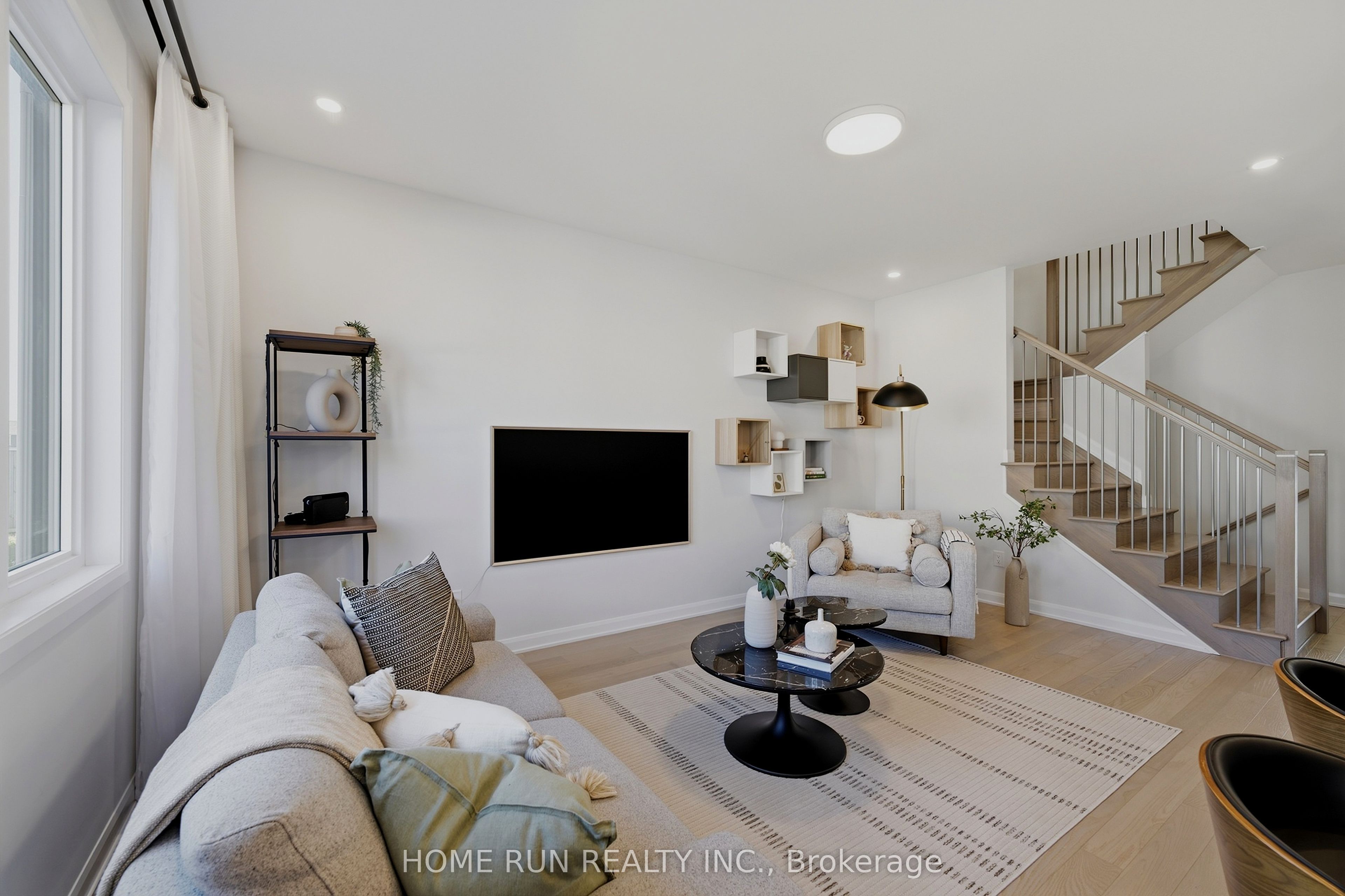 599 Lilith Street Property Photo 5