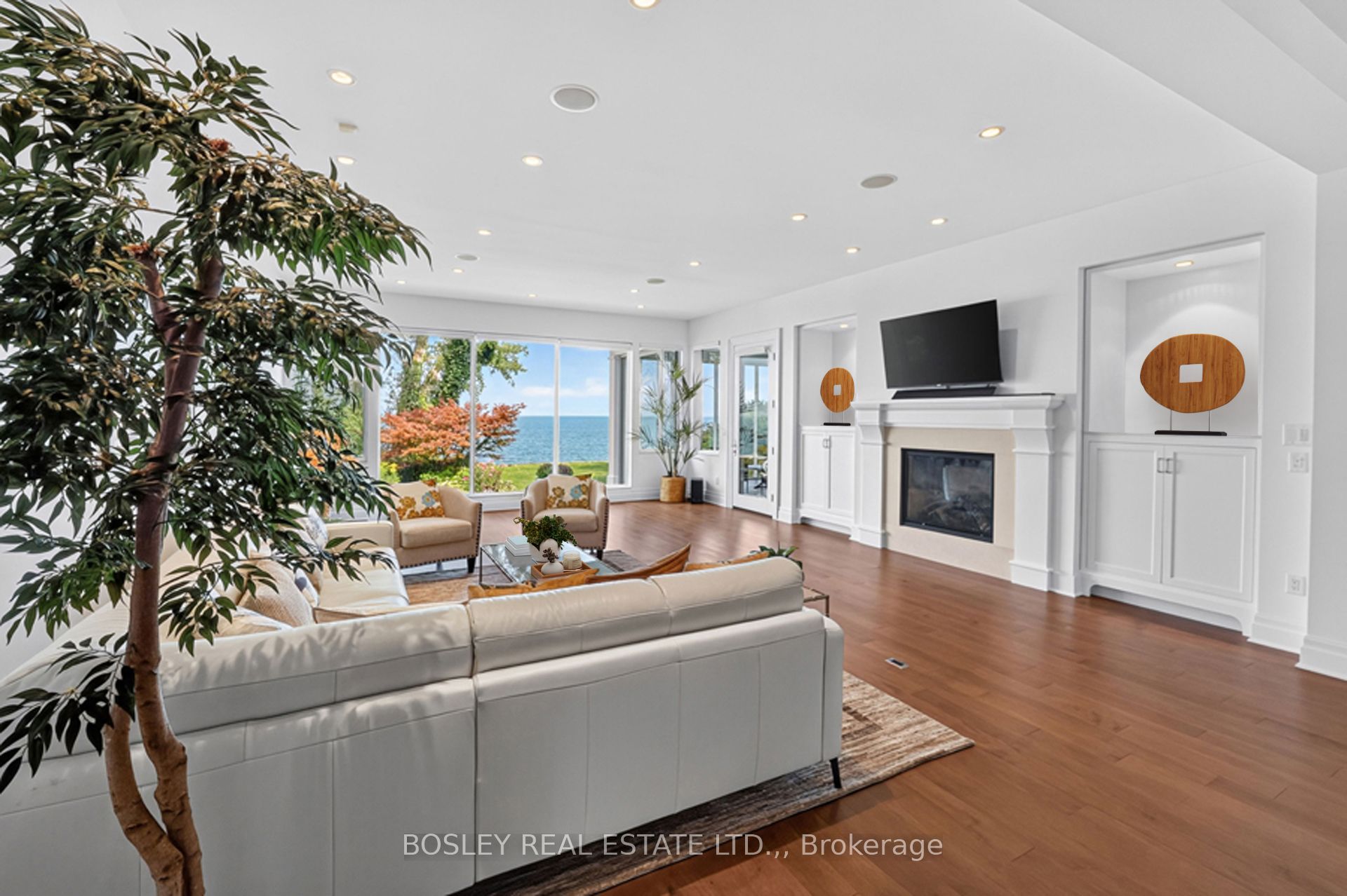 263 Niagara Boulevard Property Photo 5