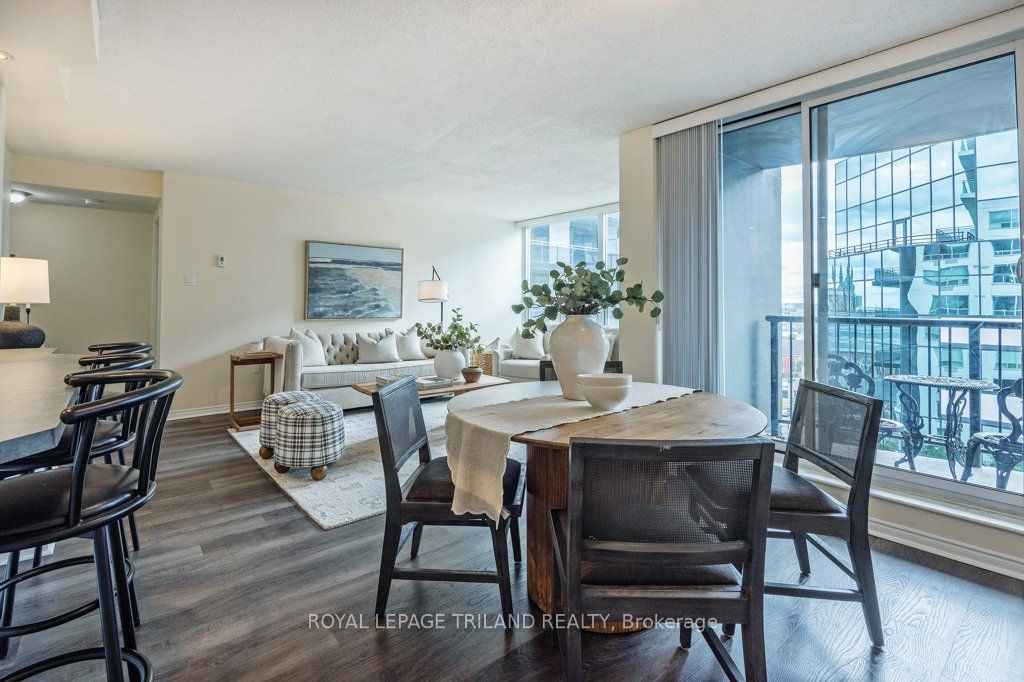 155 Kent Street 1105 Property Photo 18