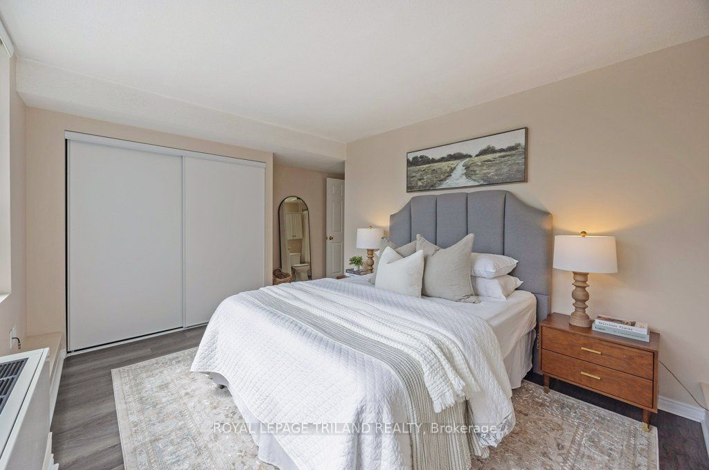 155 Kent Street 1105 Property Photo 29