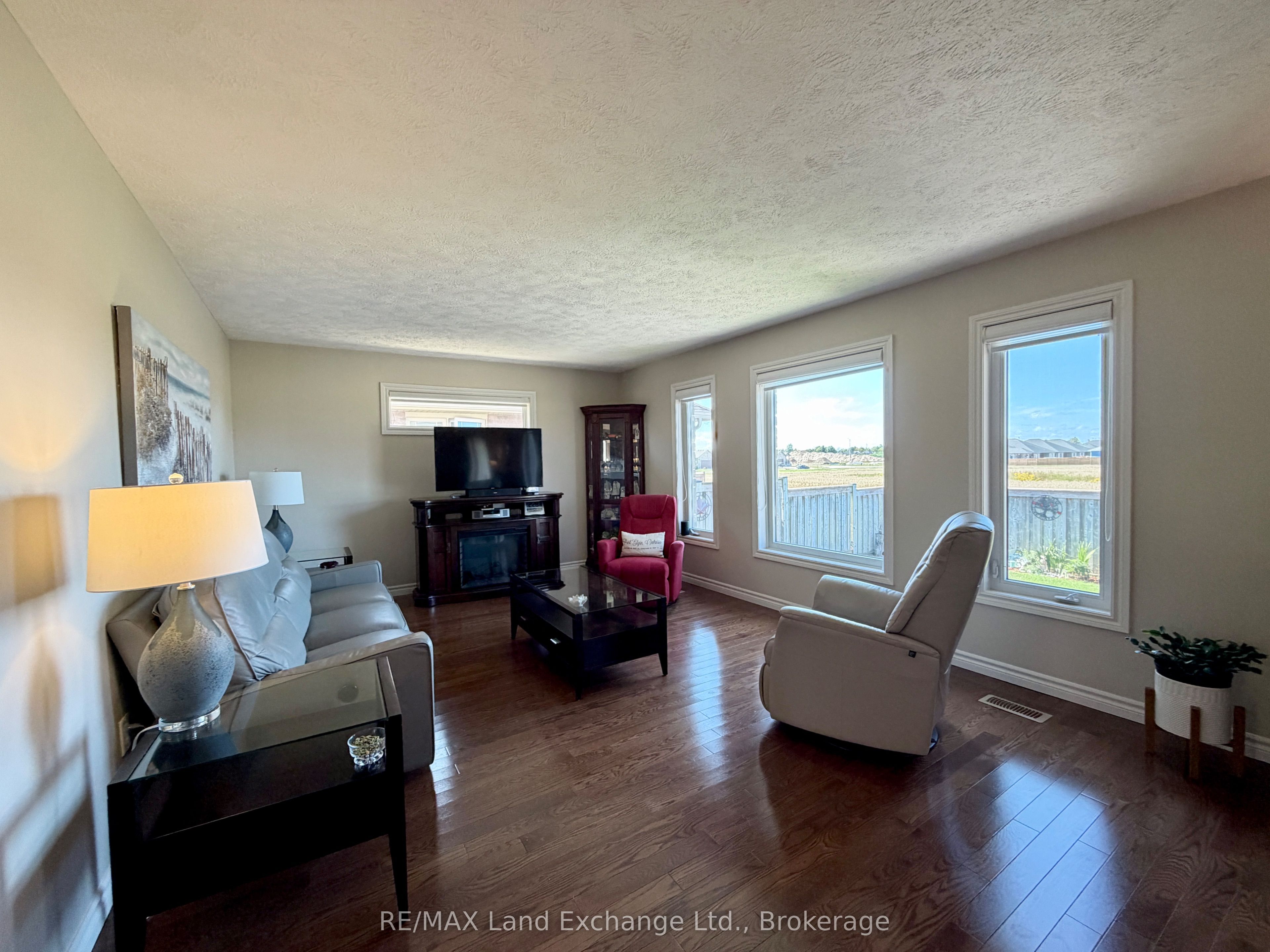 310 Stickel Street Property Photo 5