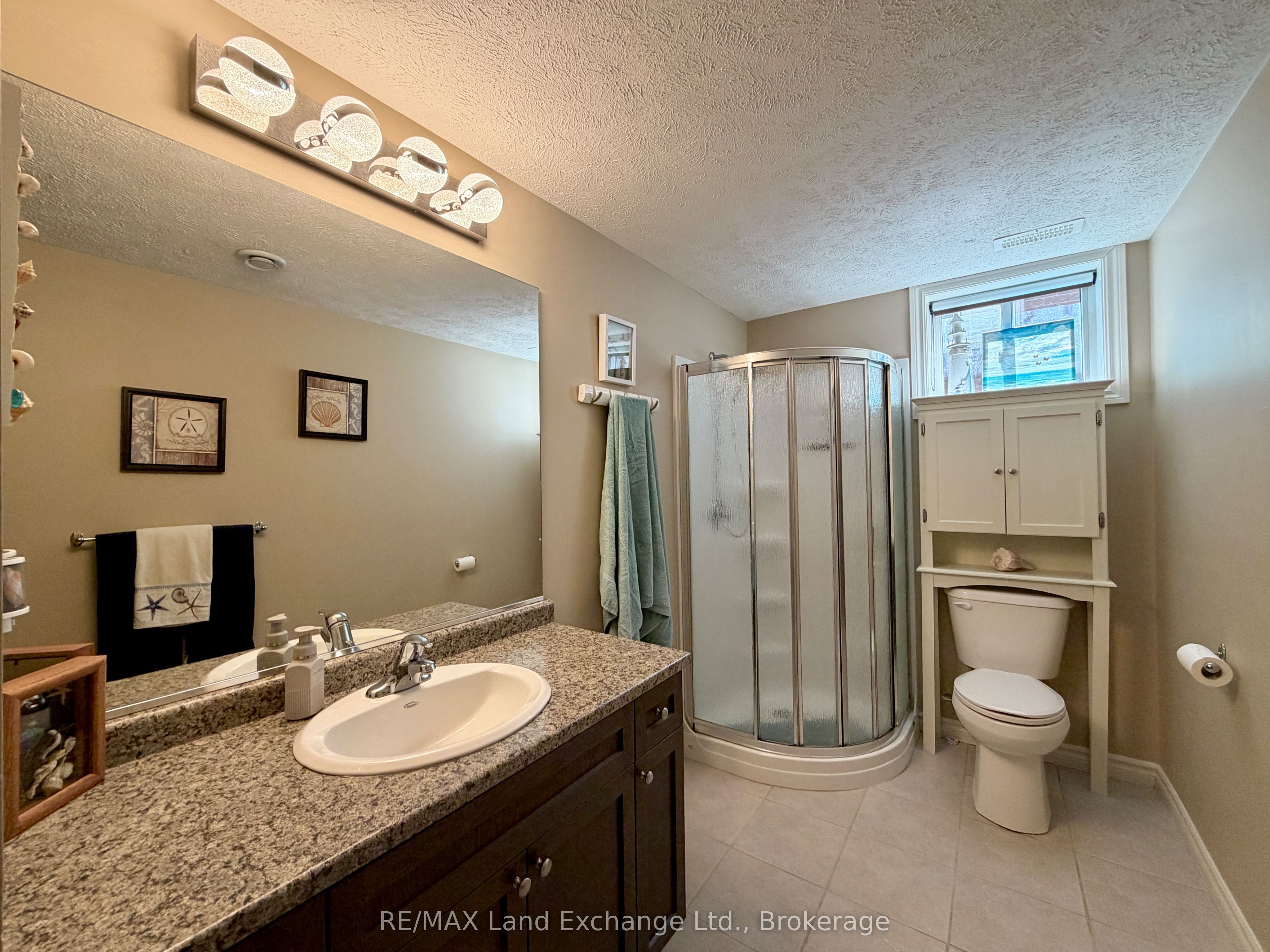 310 Stickel Street Property Photo 21